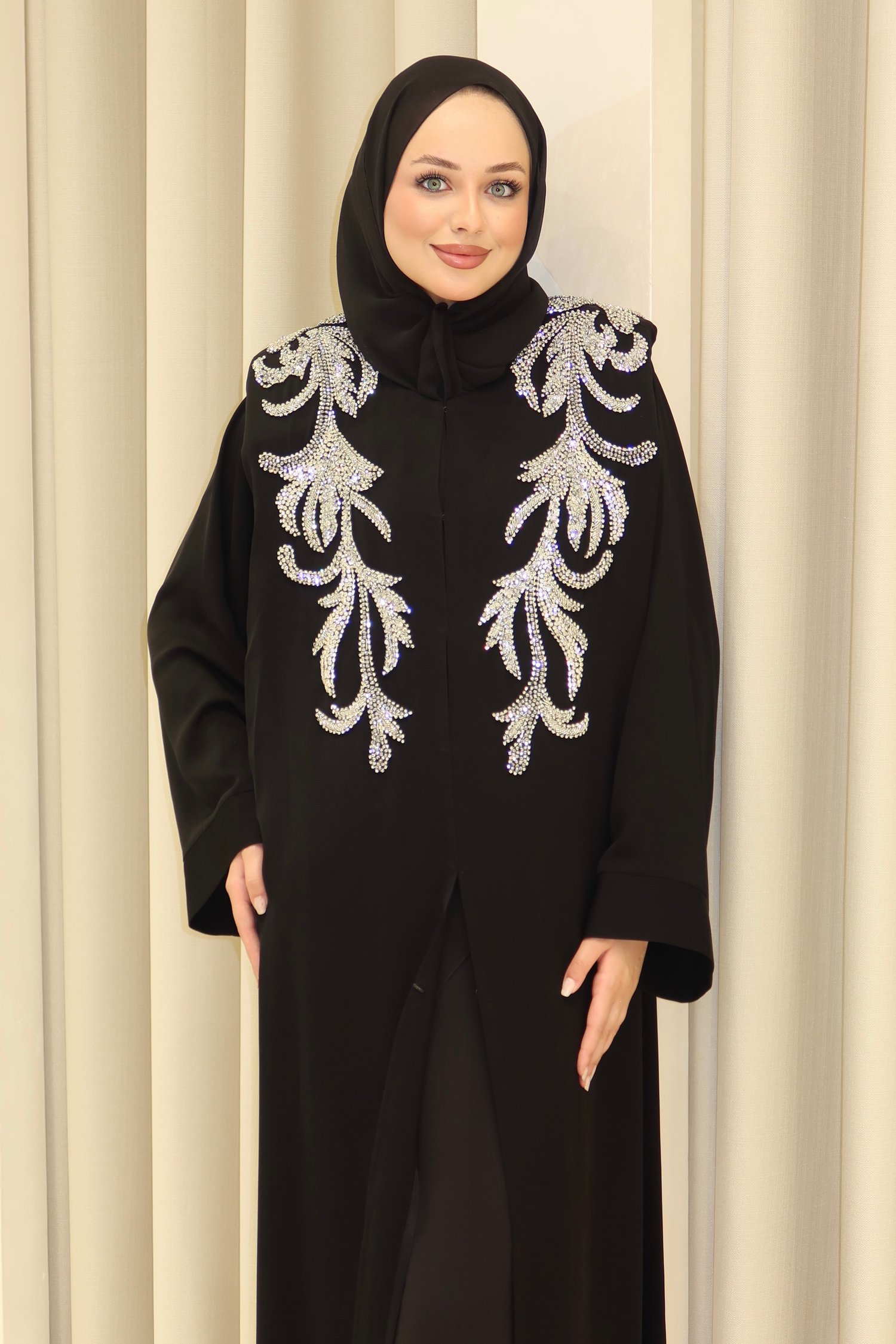 MAHOUR ABAYA