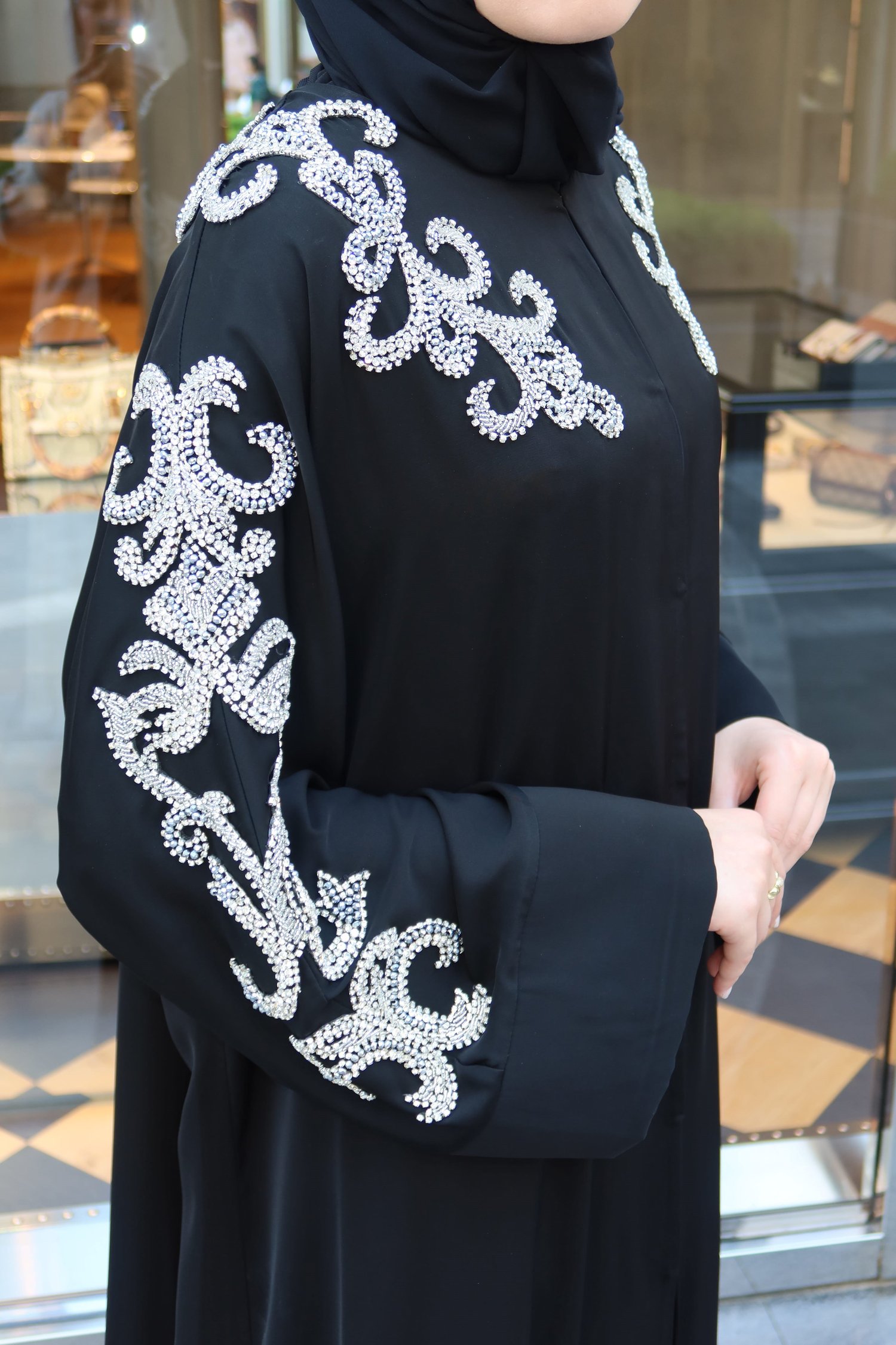 MELİKE ABAYA