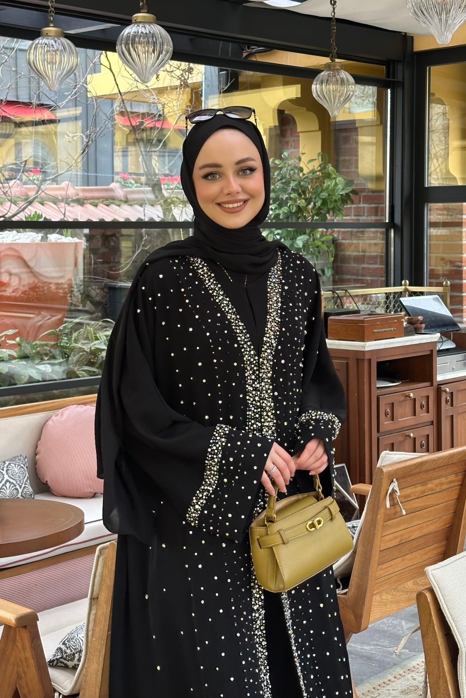 NAMİRA ABAYA