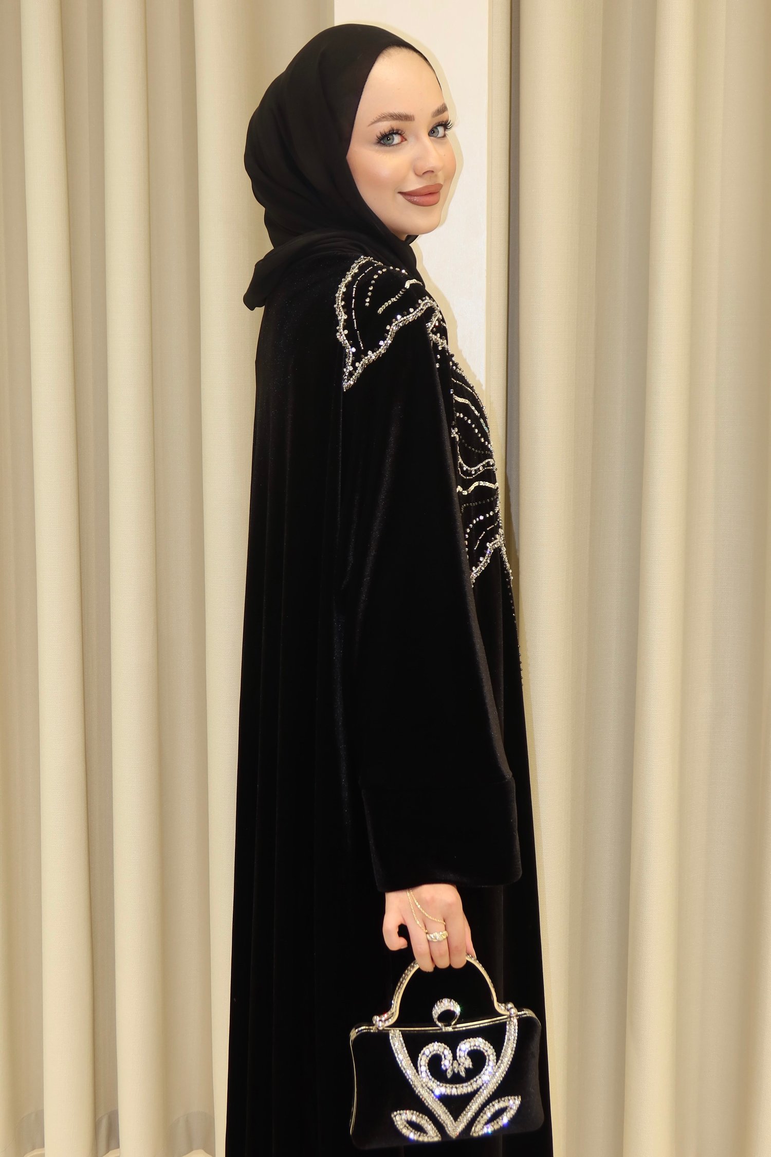 ORKİDE KADİFE ABAYA