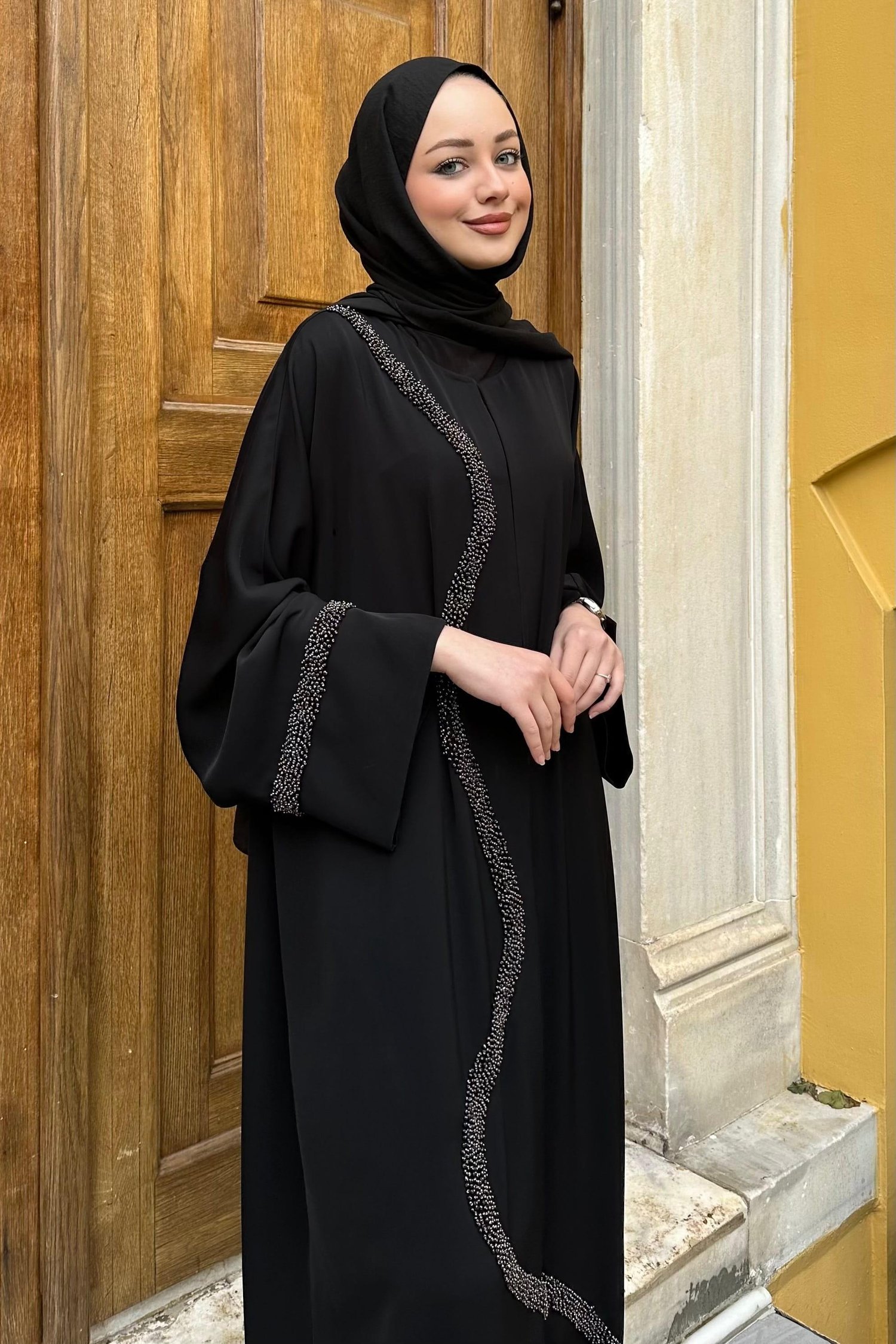 SAHİL ABAYA