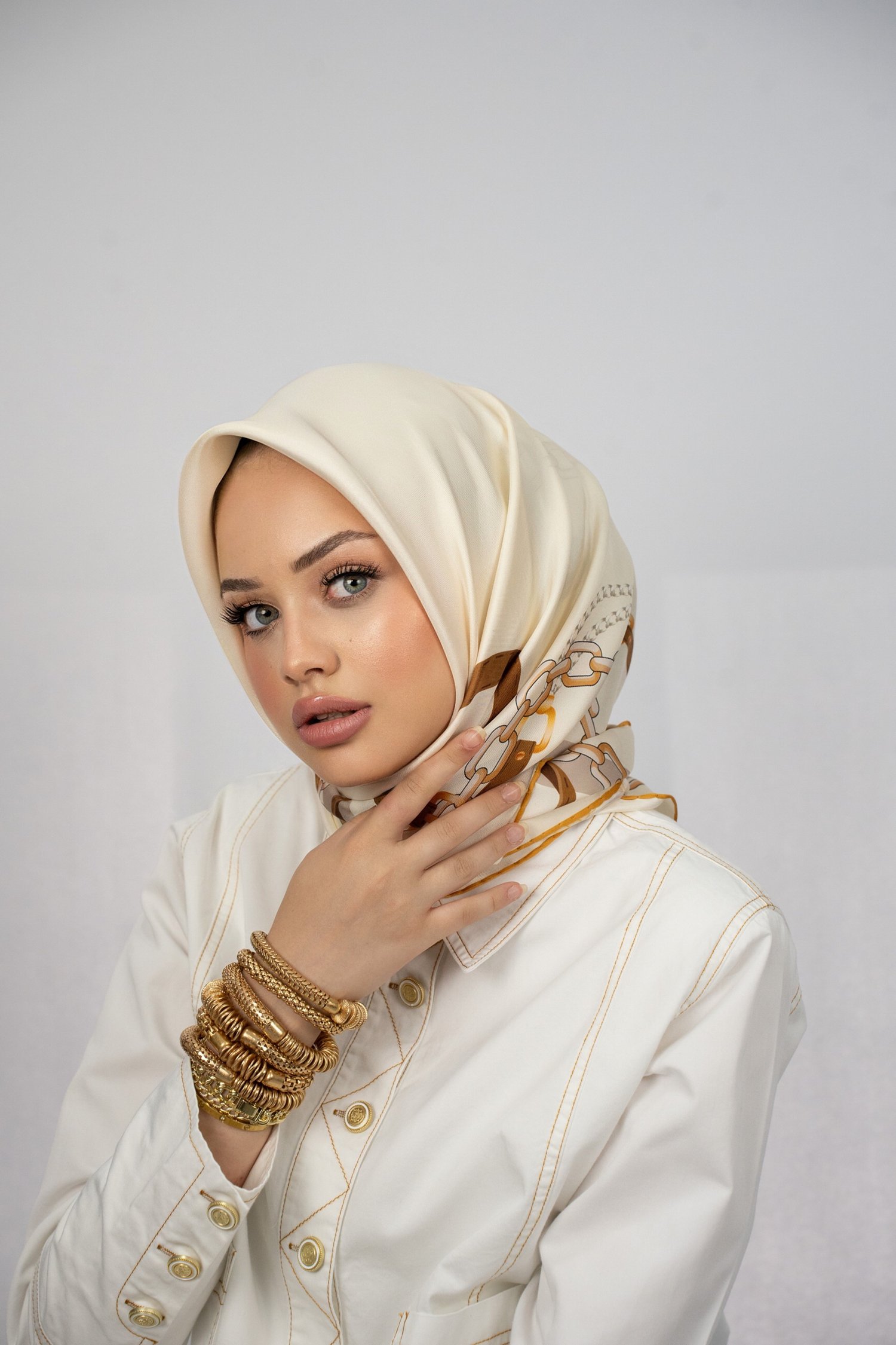 SOFİA TURUNCU-KAHVE TİVİL İPEK EŞARP 90x90