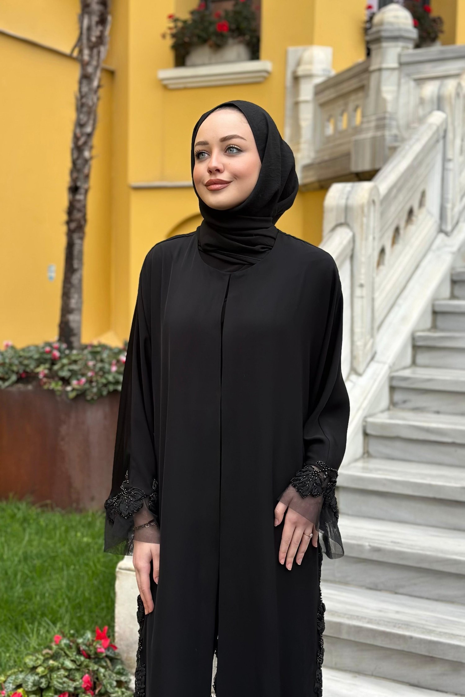TURAN ABAYA