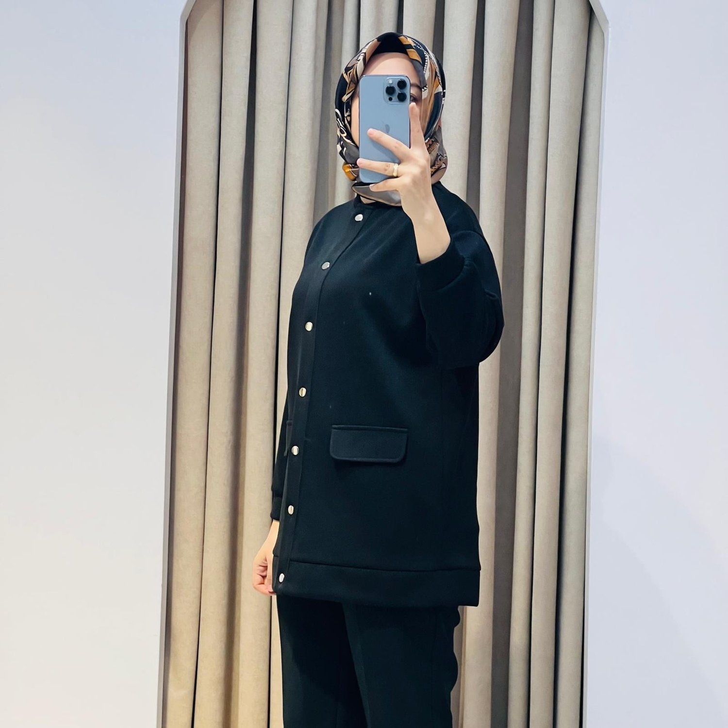 ALESYA CEKET