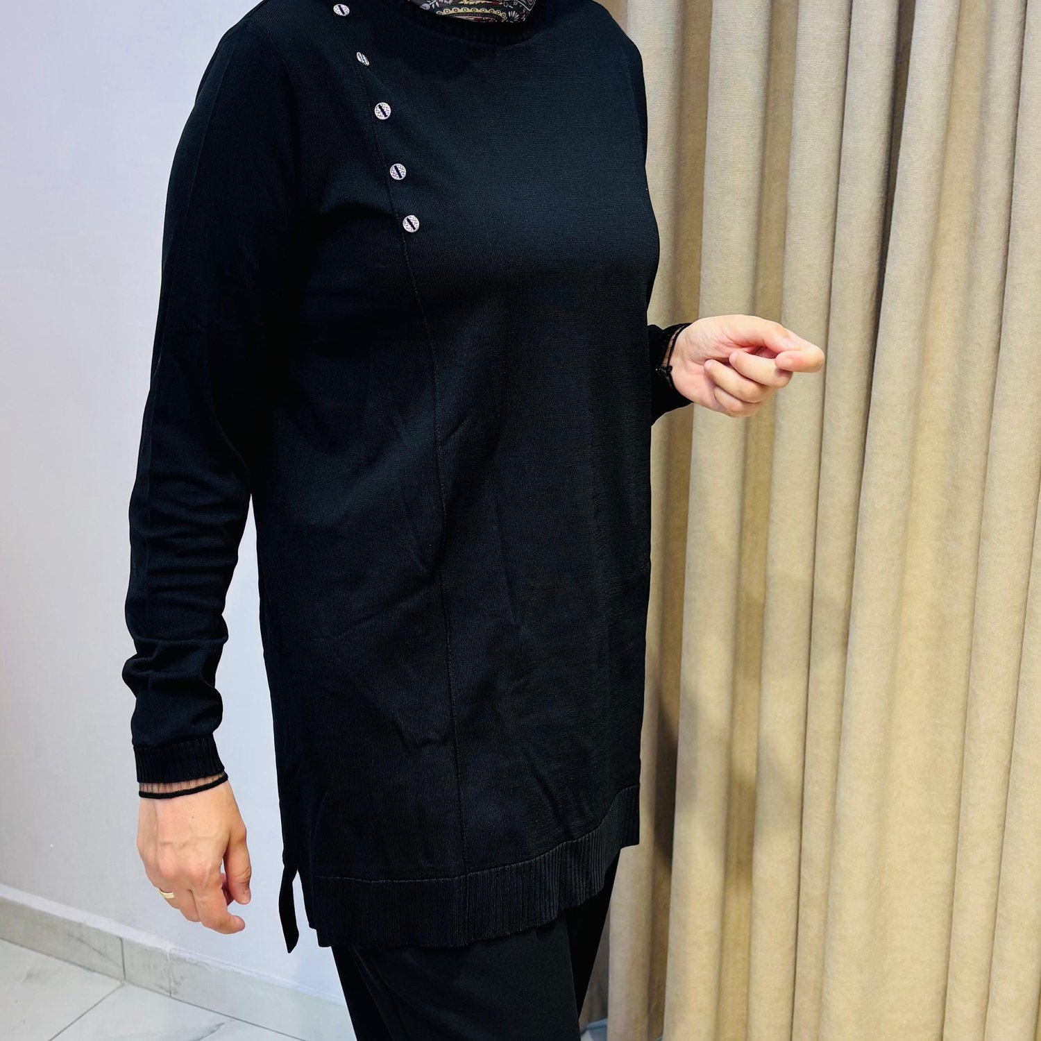 Fırfır Detaylı Rayon Tunik SİYAH