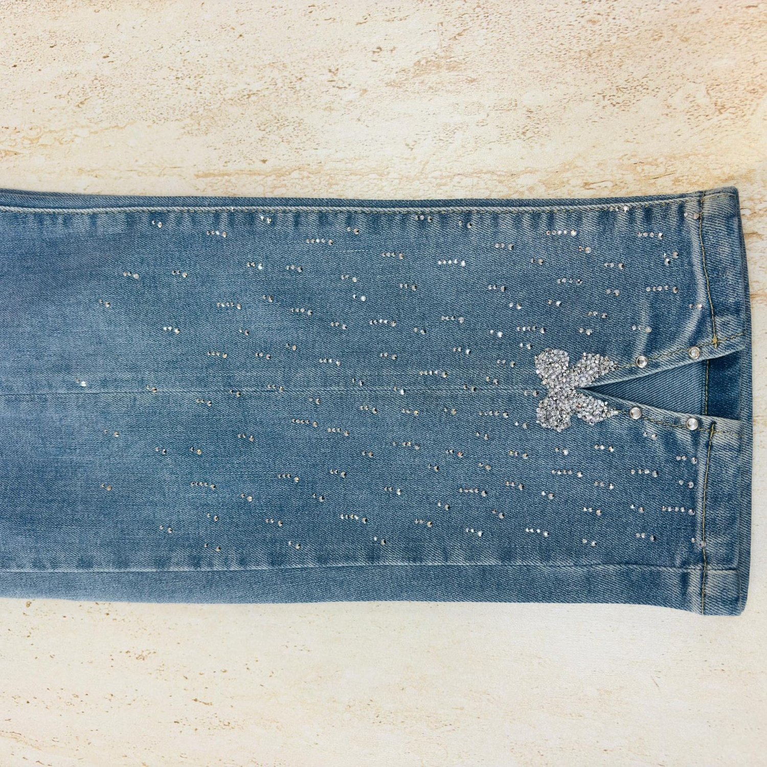 kot pantolon paçaları taş detaylı