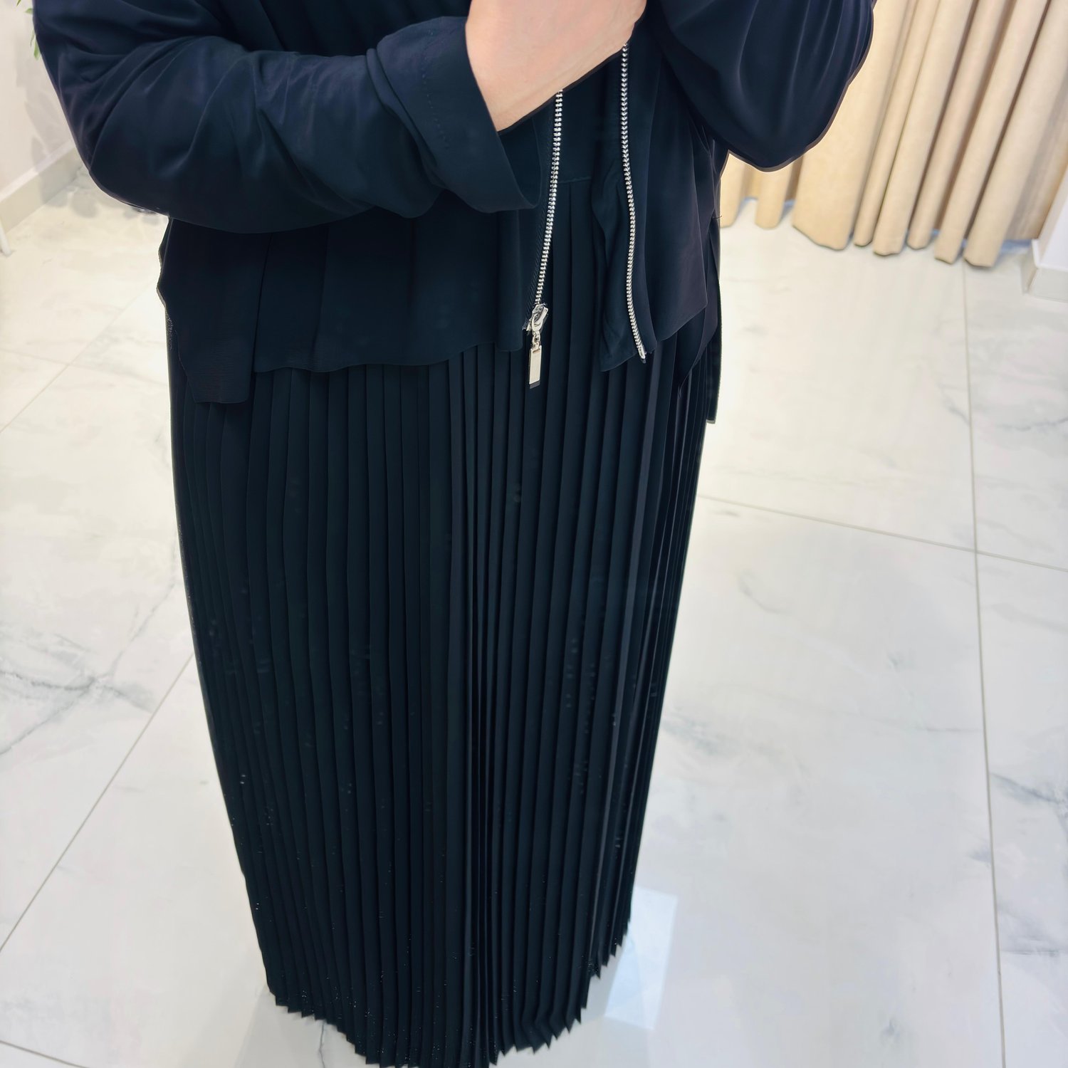 NURCAN ÇETİN PİLELİ JİLE ELBİSE