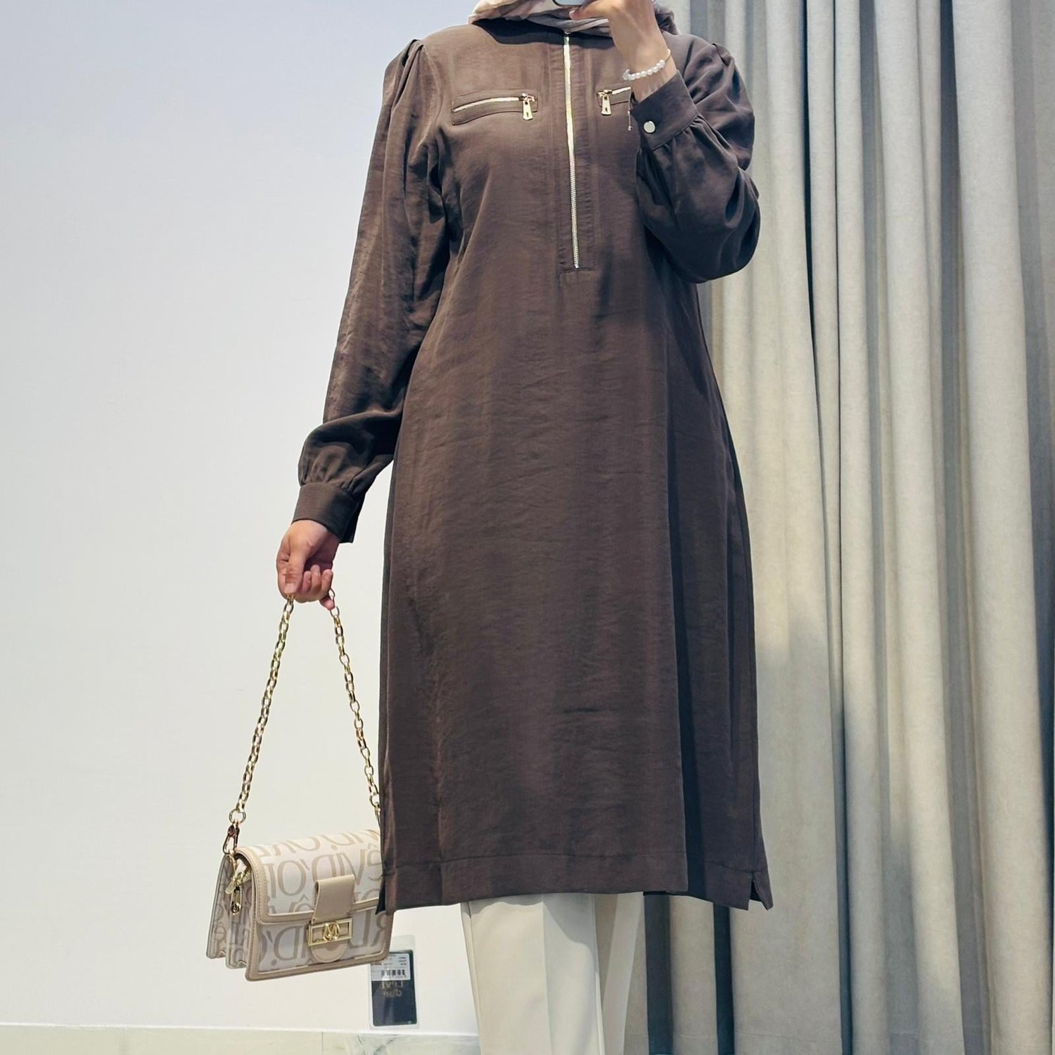 SELMA ZAFEOĞLU TUNİK