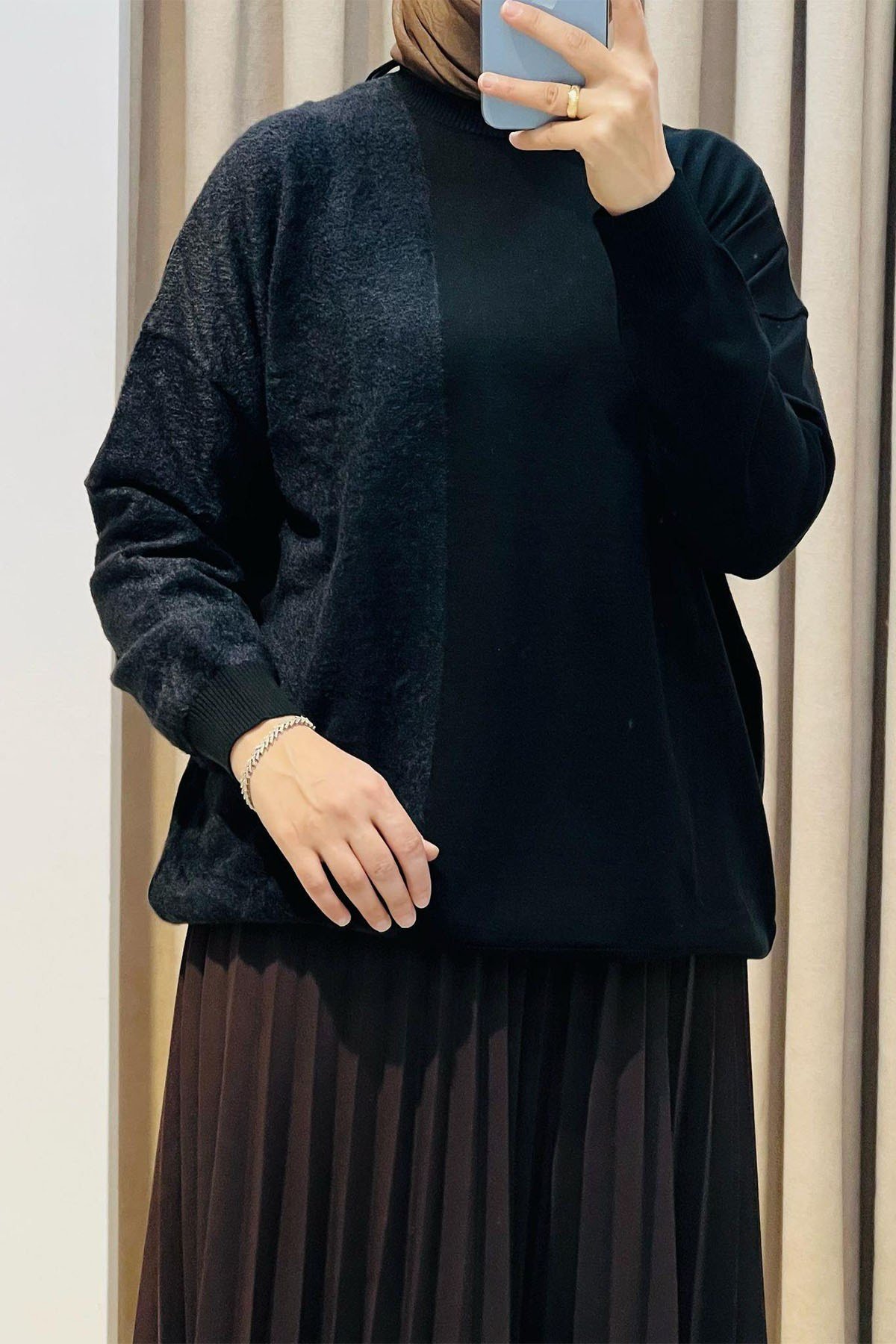 Sol Tarafı Mink Detaylı Tunik Siyah