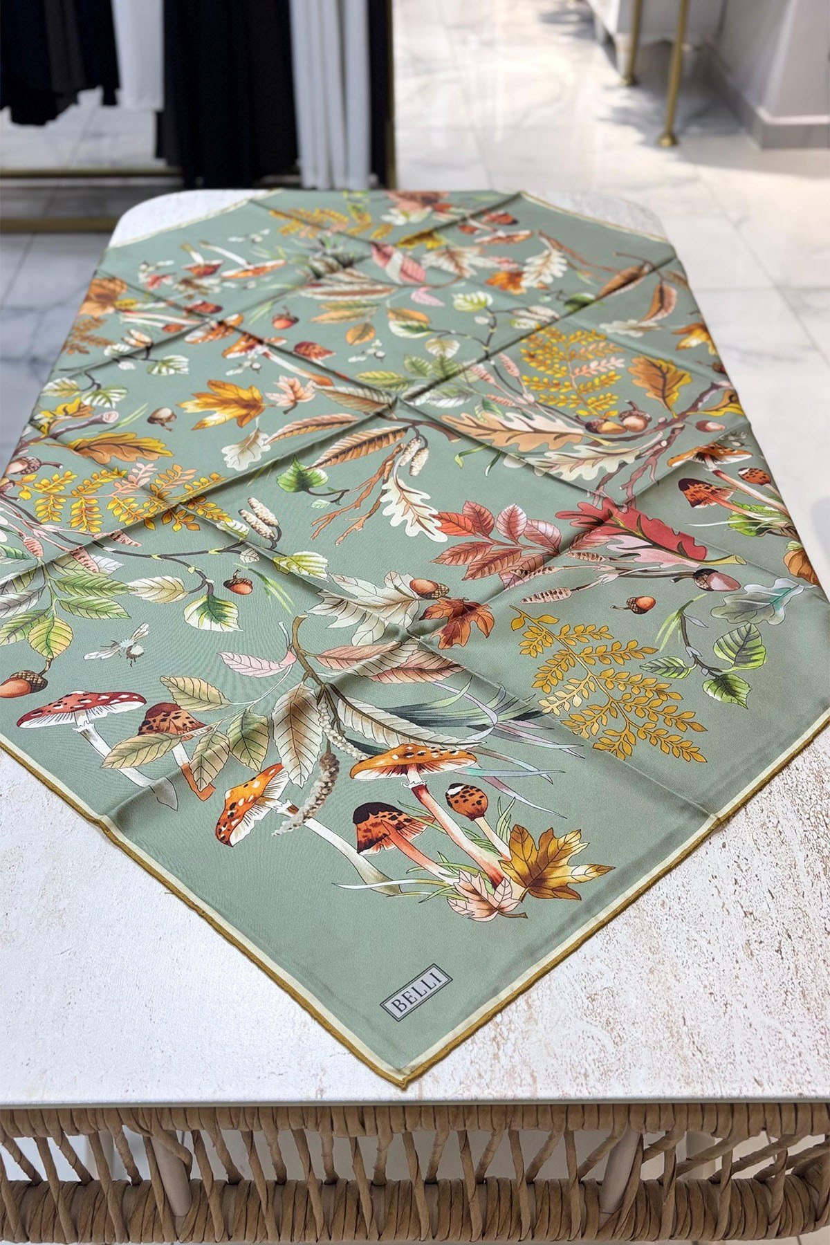 Soyut Desen %100 Twill İpelk Eşarp Yeşil