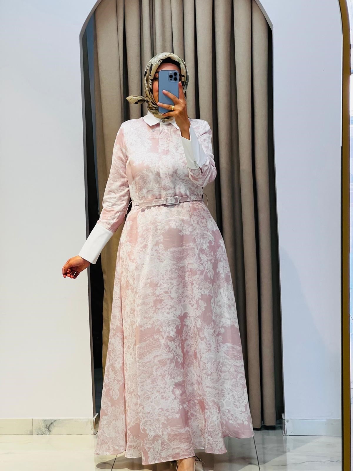 TERZİ DÜKKANI LADY LYOCELL DESENLİ YAKA DETAY ELBİSE PEMBE