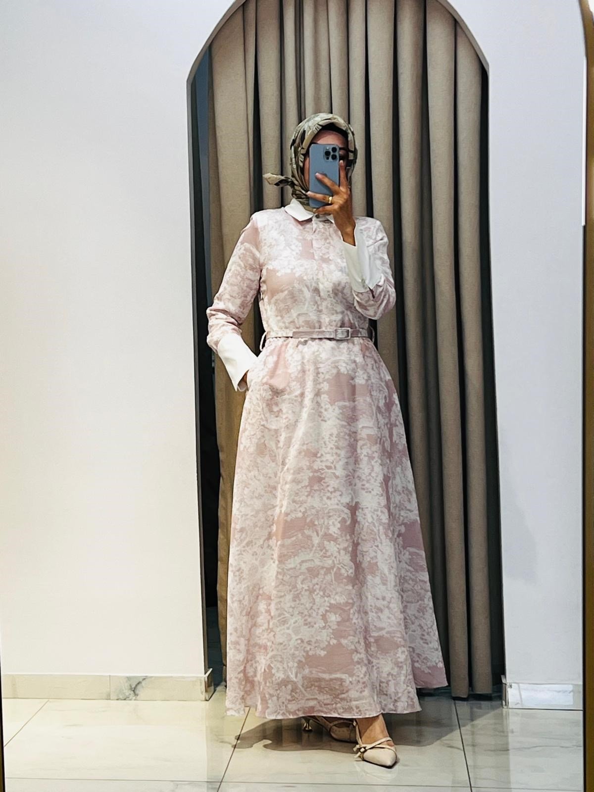 TERZİ DÜKKANI LADY LYOCELL DESENLİ YAKA DETAY ELBİSE PEMBE