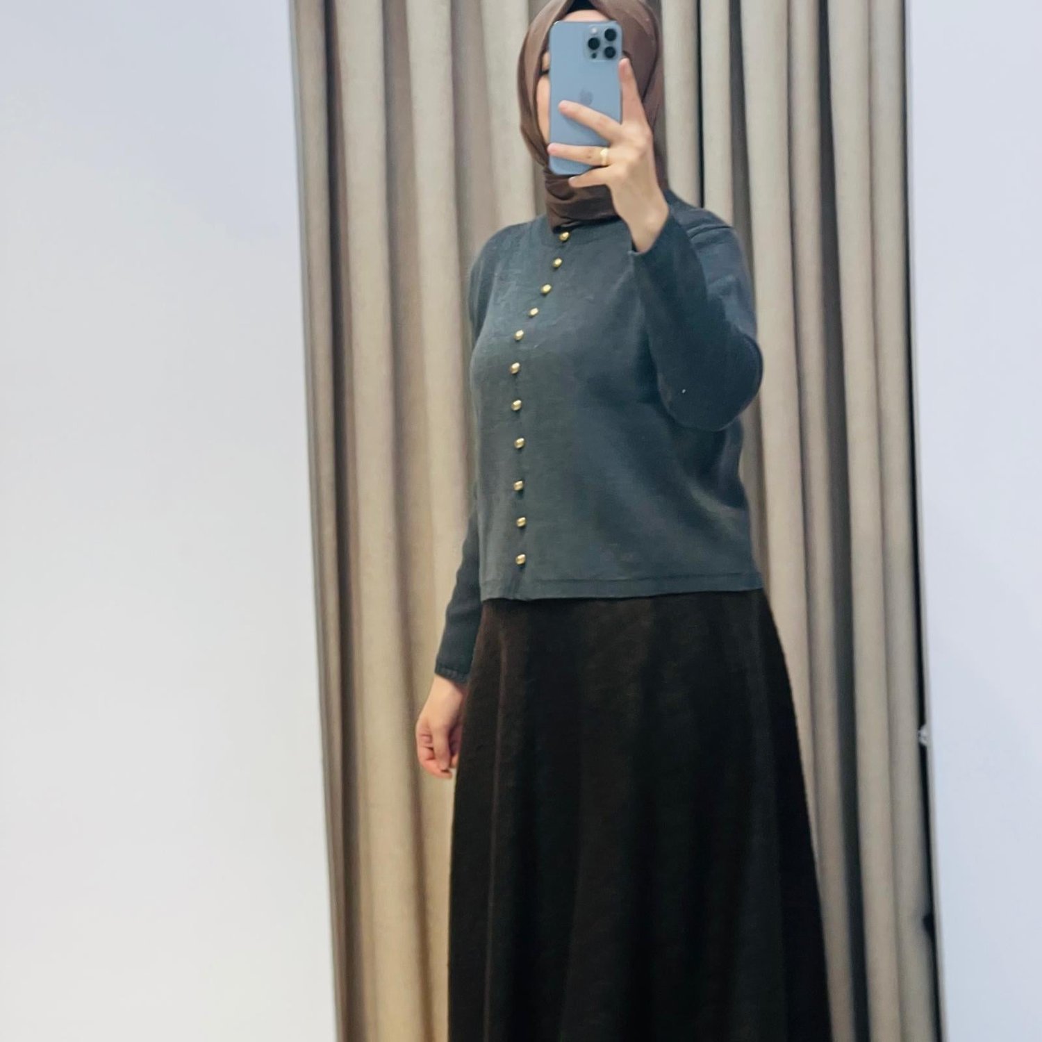 TERZİ DÜKKANI LOREN METAL DÜĞMELİ TRİKO HIRKA GRİ