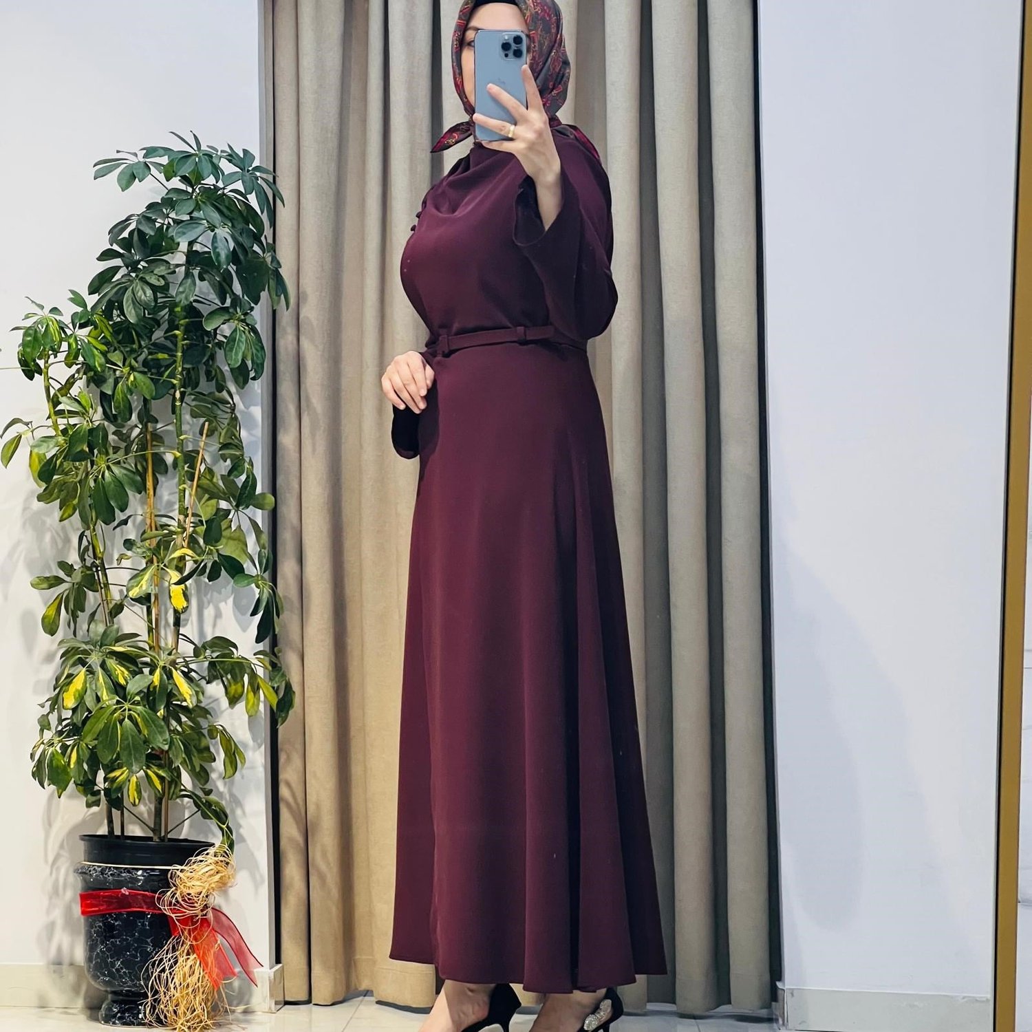 TERZİ DÜKKANI VERONA BRİT DETAYLI KREP ELBİSE BORDO