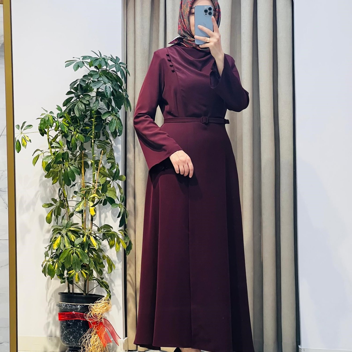 TERZİ DÜKKANI VERONA BRİT DETAYLI KREP ELBİSE BORDO