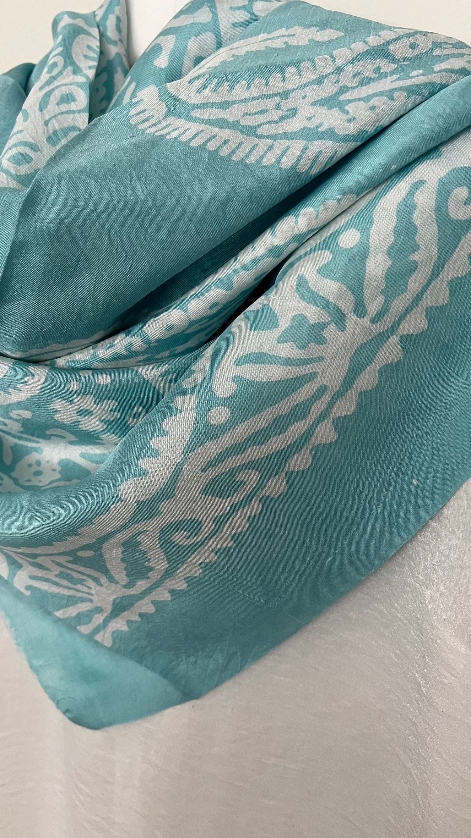 Buz Mavi Kelagayi İpek Eşarp 150x150