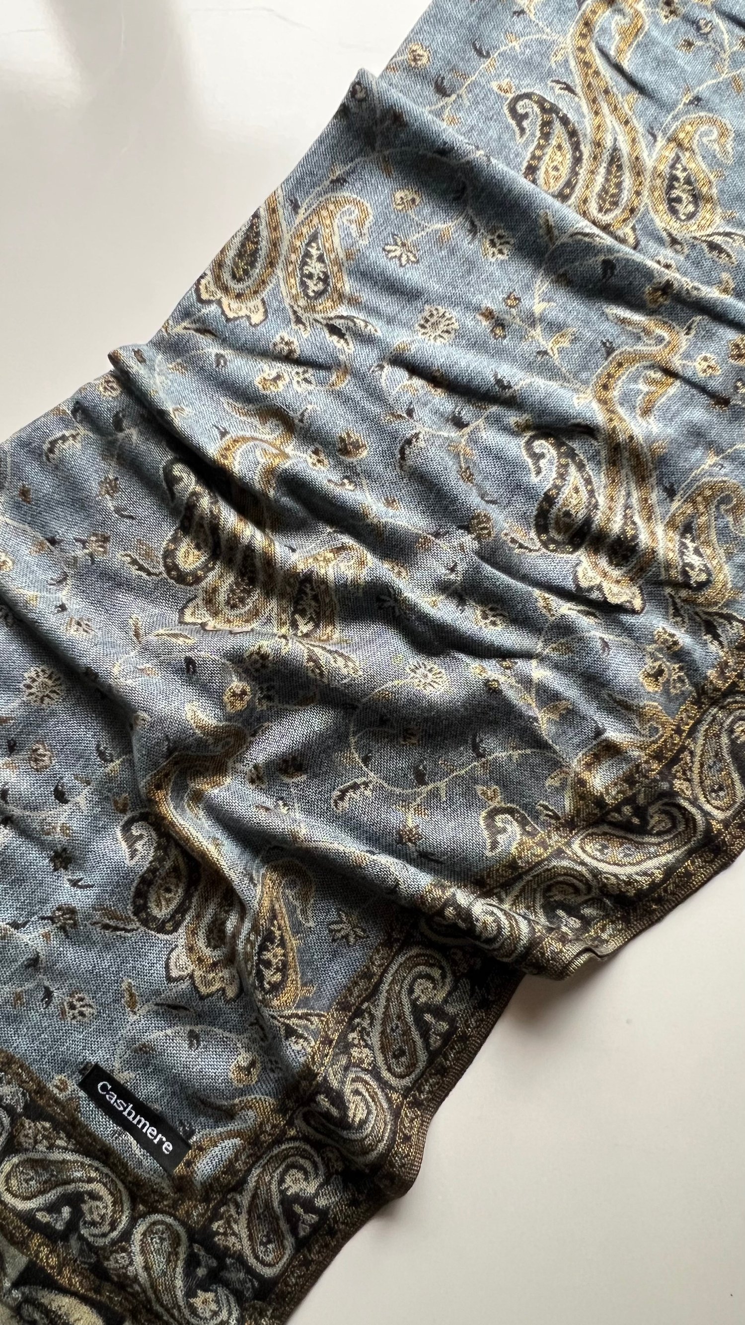 Dumanlı Gri Etnik Desen Kaşmir Şal 180x70