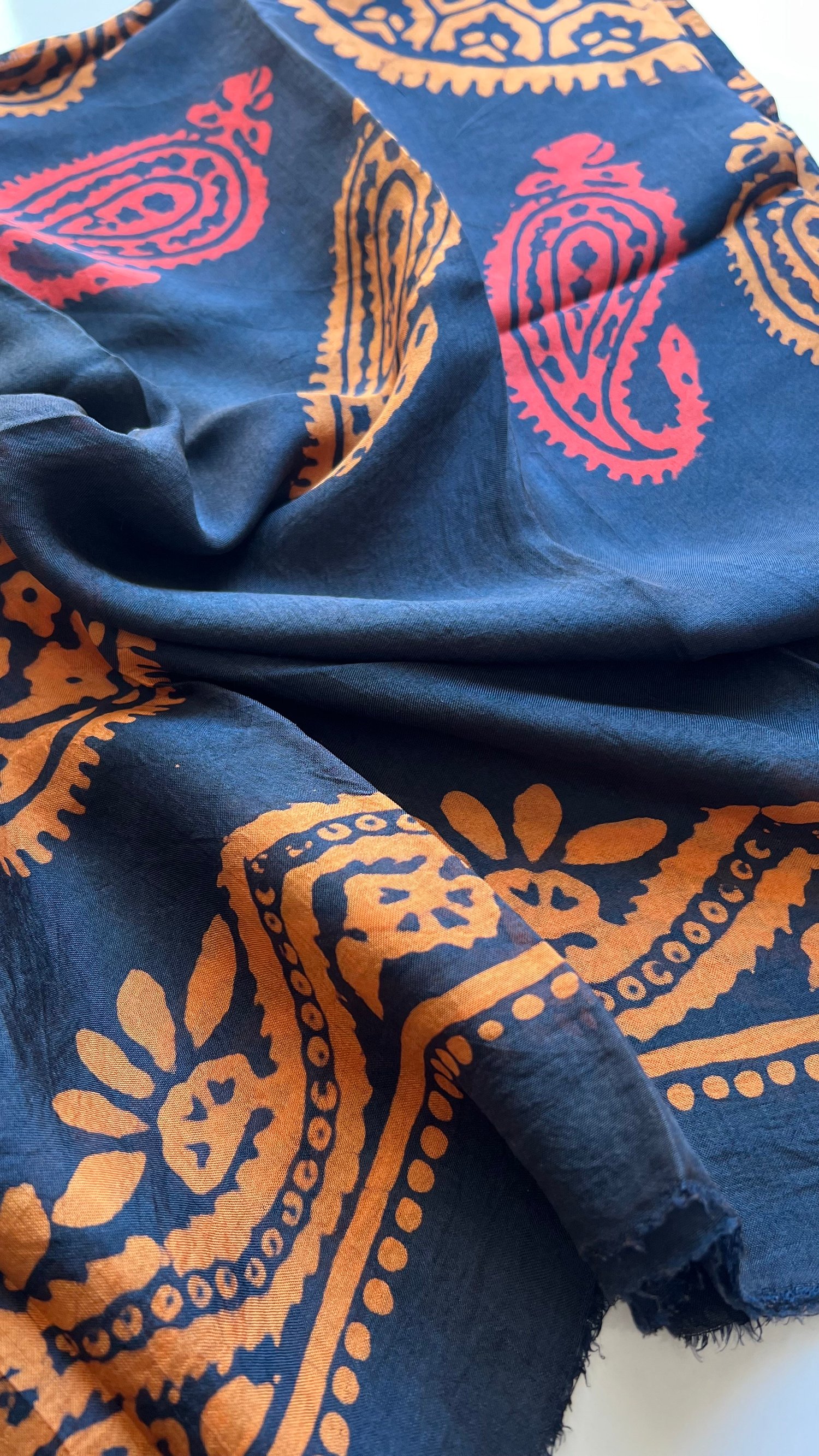 Lacivert Saf Koza İpek Kelagayi Eşarp 120x120