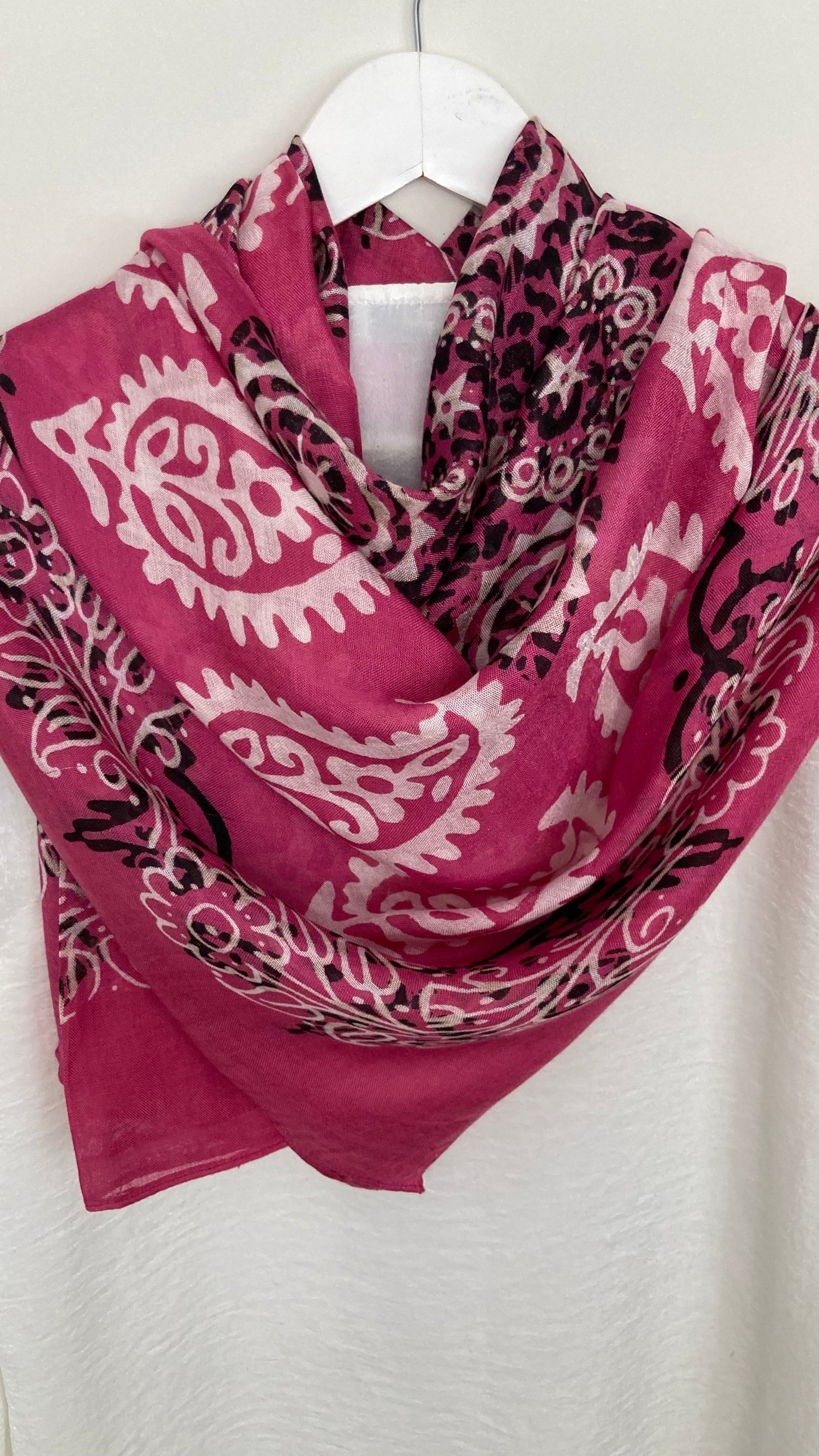 Pembe Kelagayi Eşarp 130x130