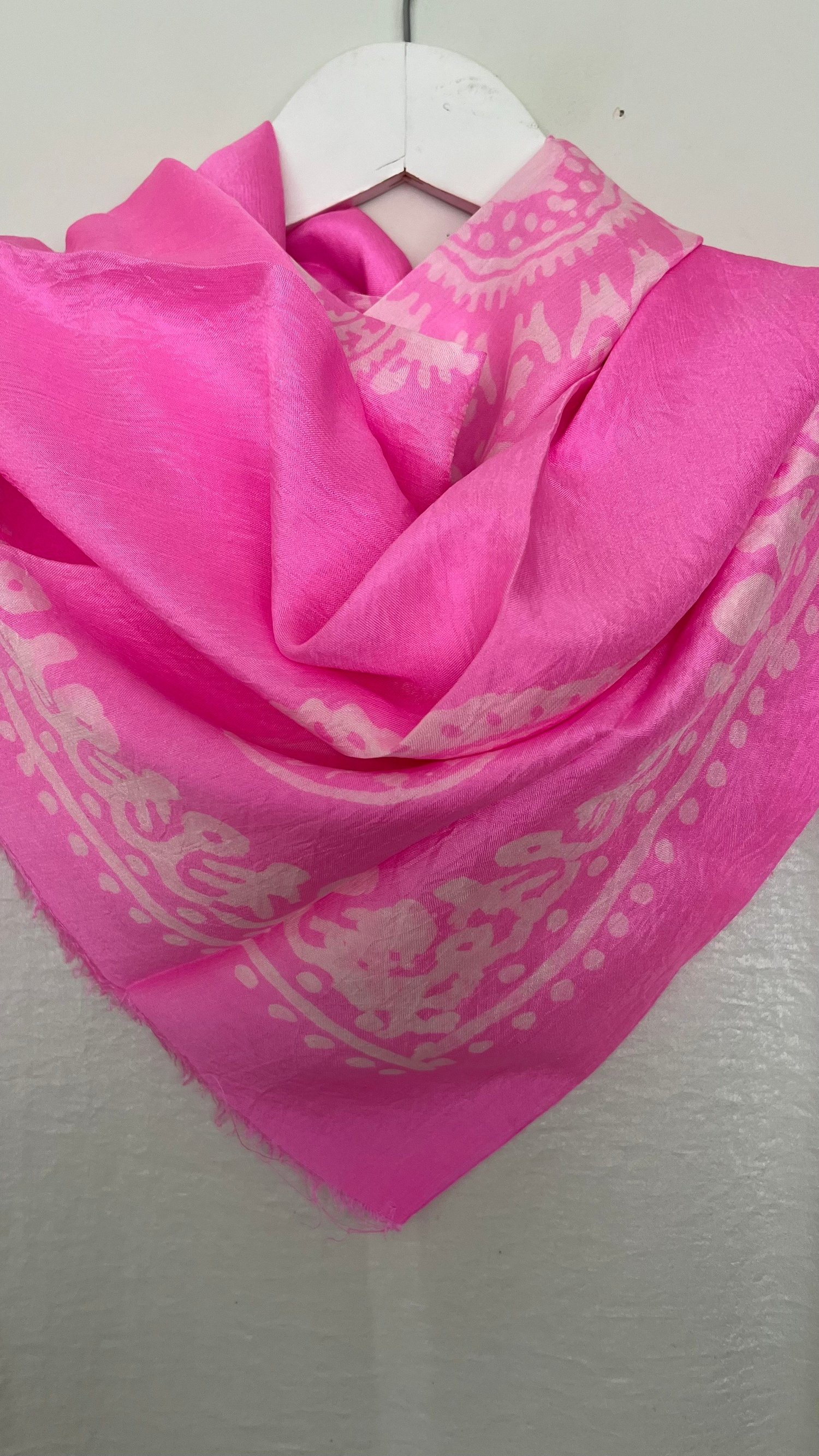 Pembe Saf Koza İpek Kelagayi Eşarp 120x120