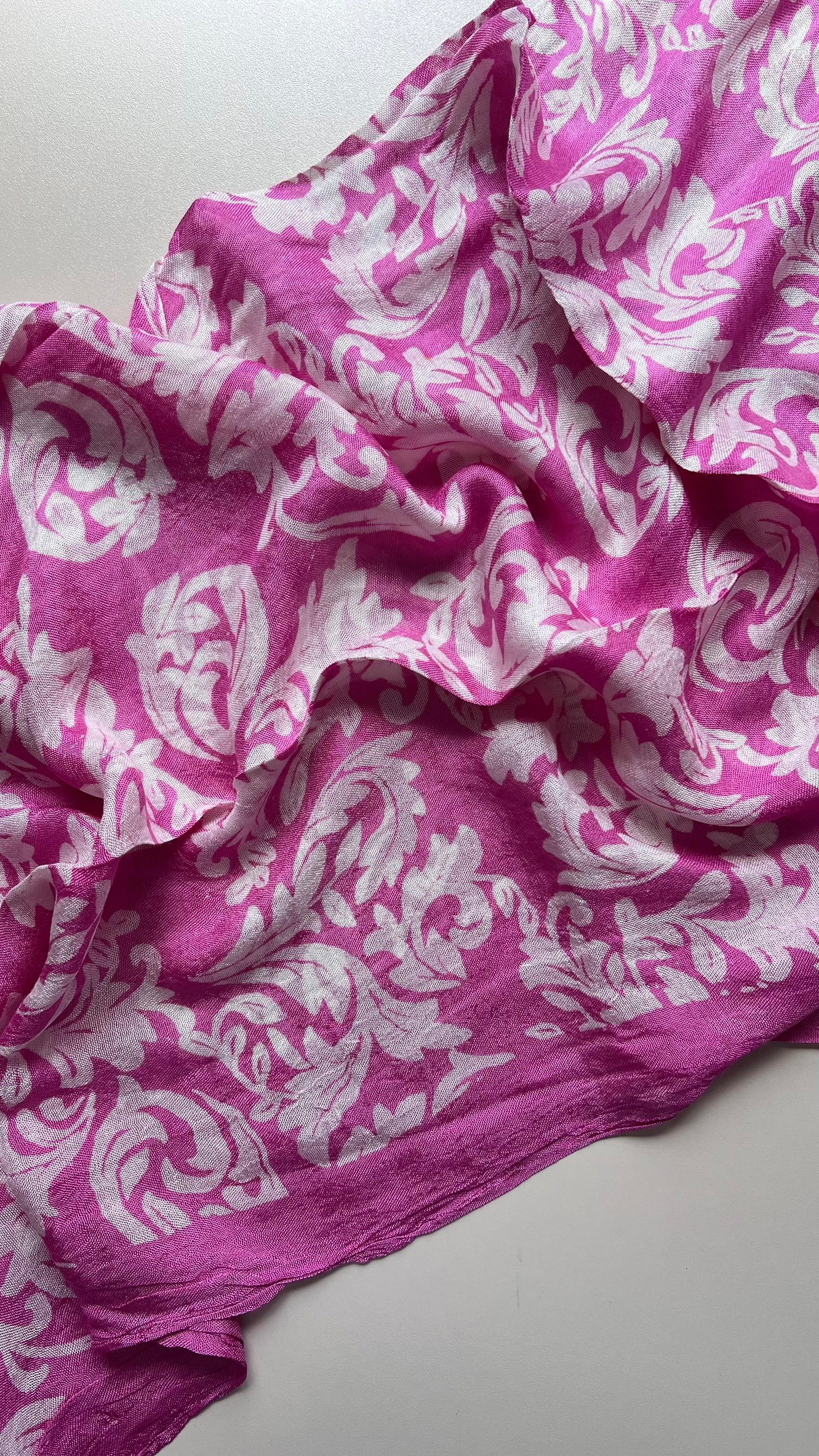 Pembe Yaprak Desen Kelagayi İpek Şal 190x90