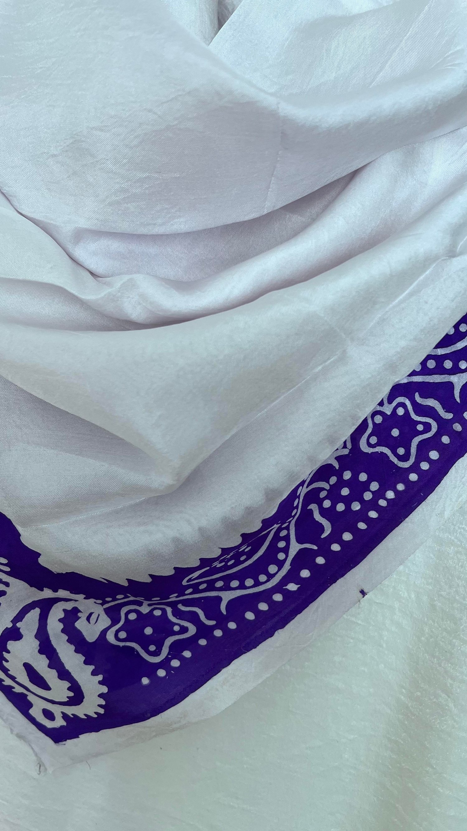 Süt Beyazı Saf Koza İpek Kelagayi Eşarp 120c120