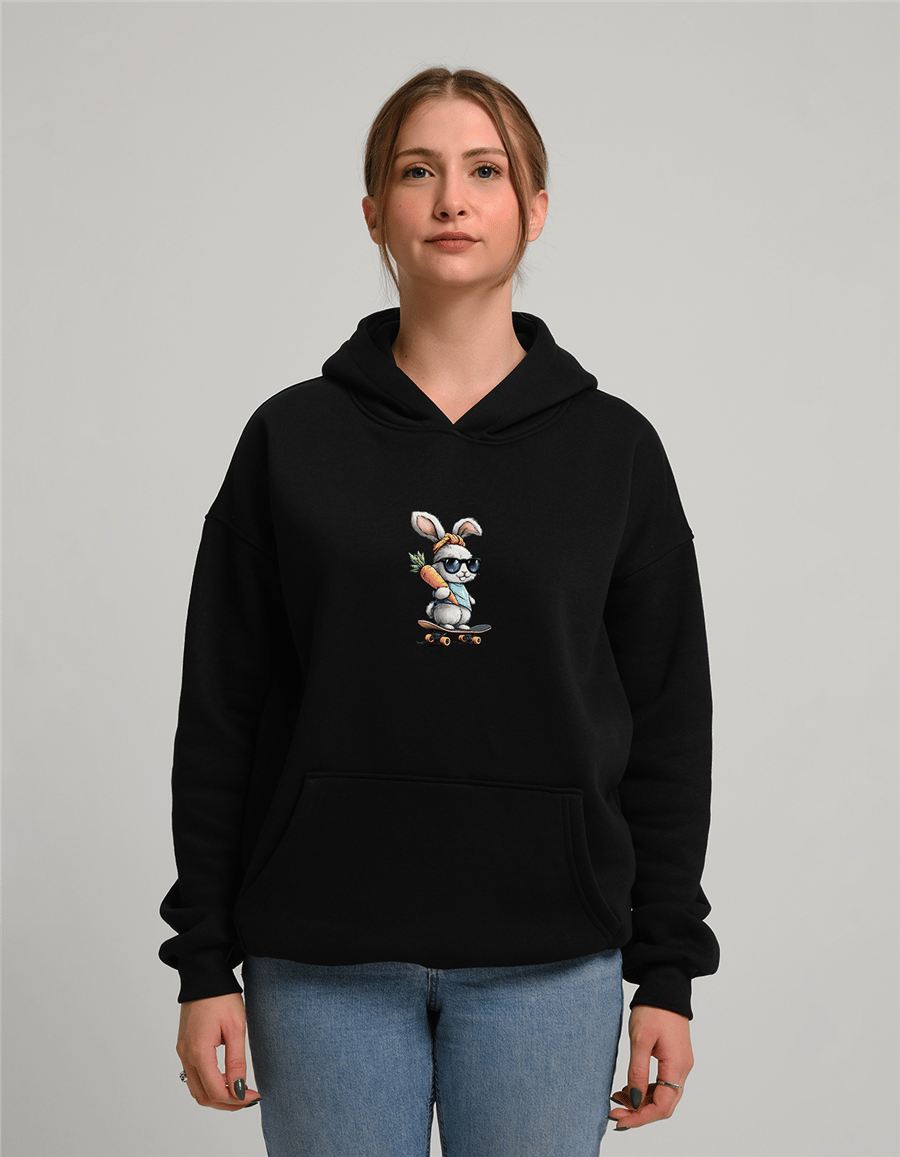 Kaykaylı Tavşan Baskılı Unisex Kapüşonlu Sweatshirt