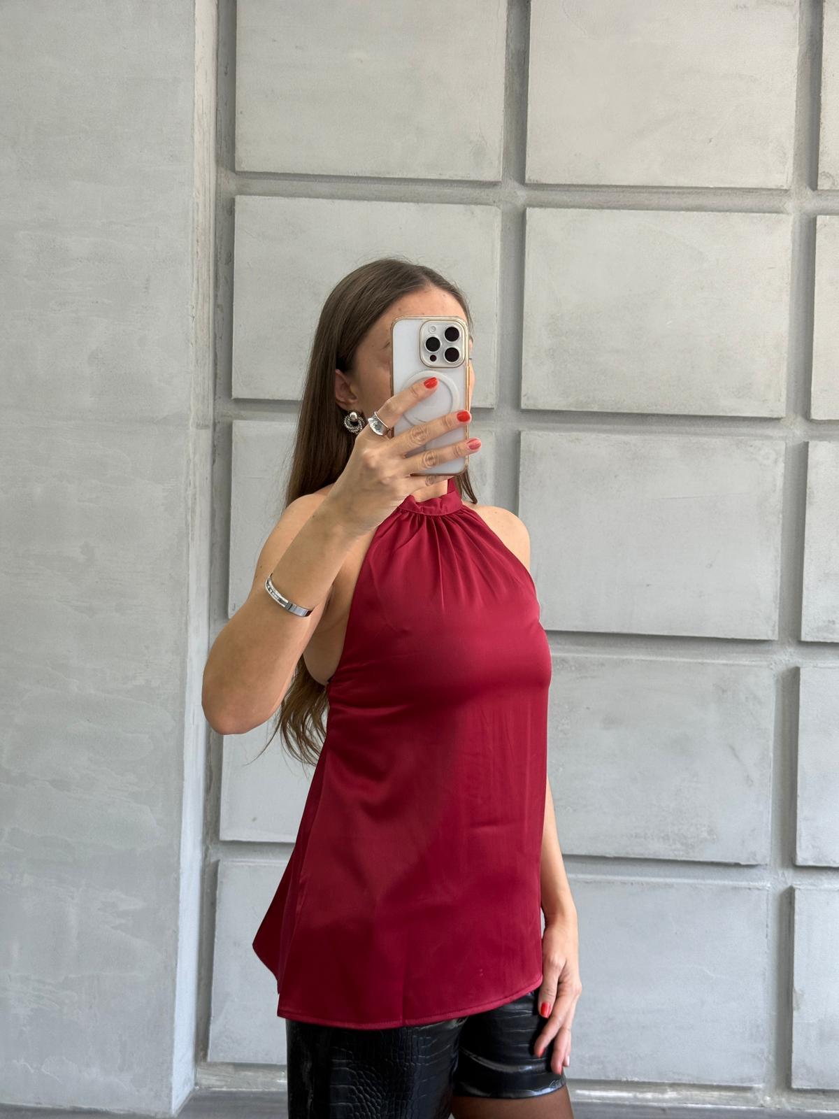 Boyundan Bağlamalı Saten Bluz