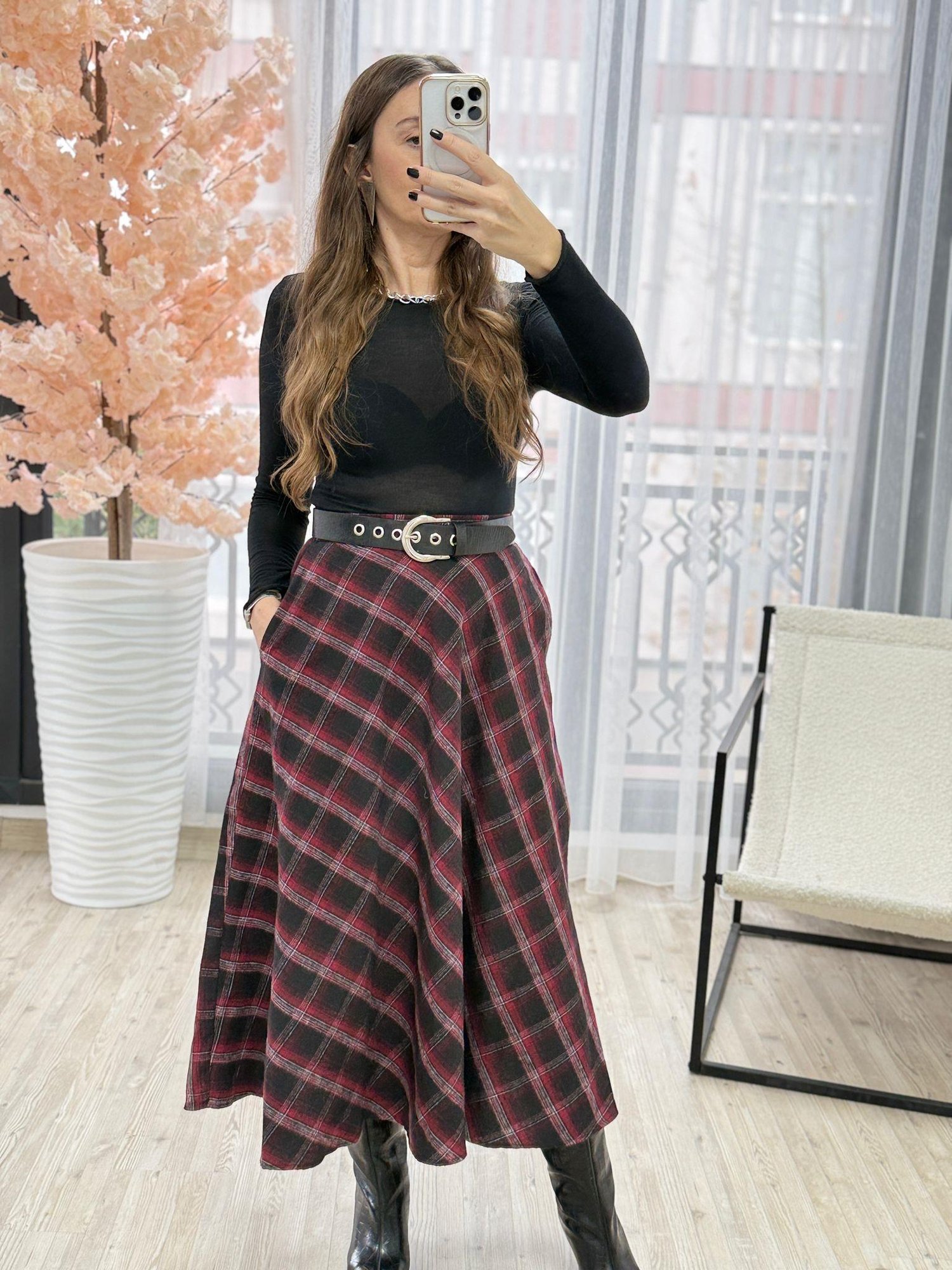 Cepli Bordo Siyah Ekose Desen Etek