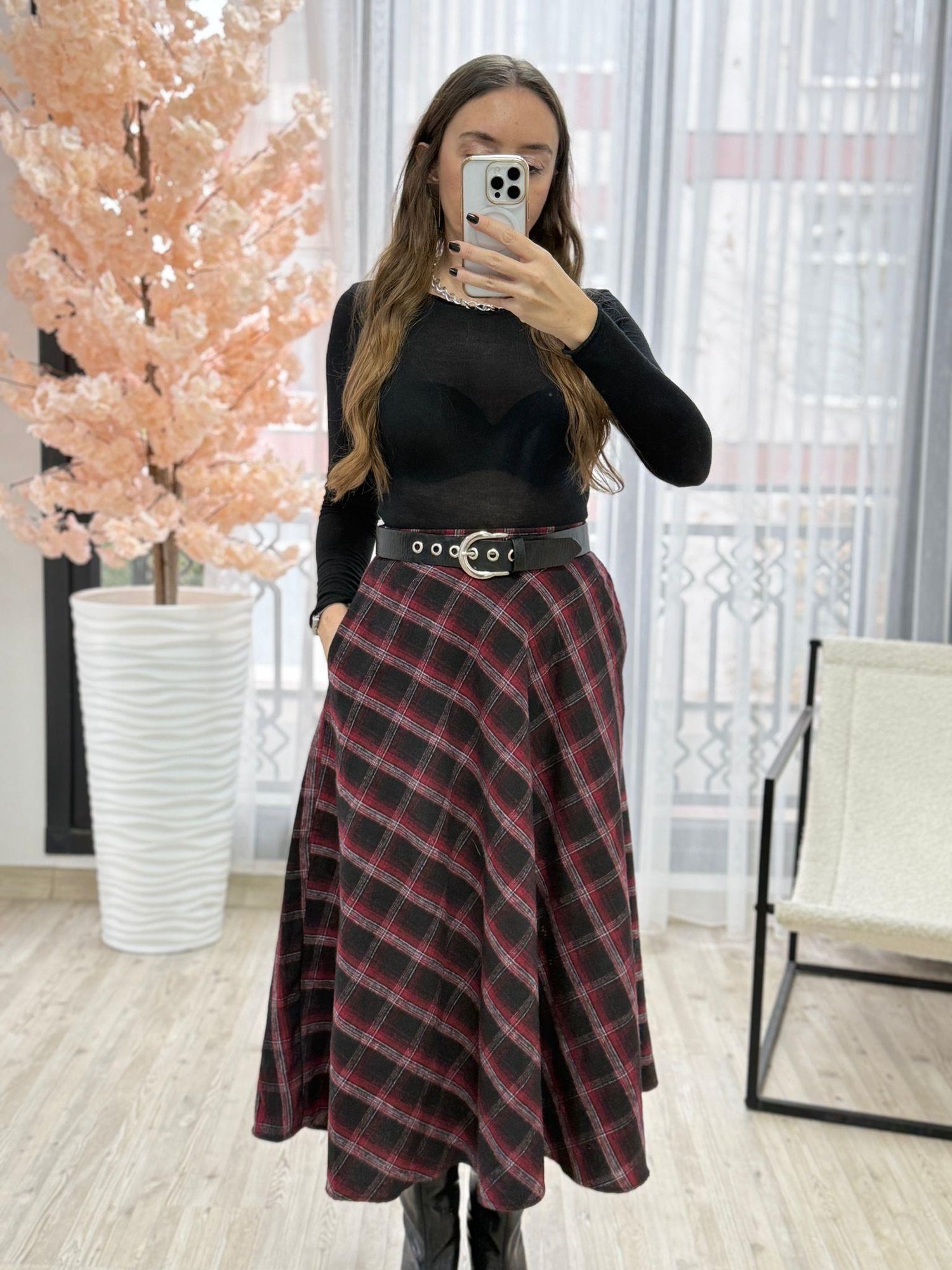 Cepli Bordo Siyah Ekose Desen Etek