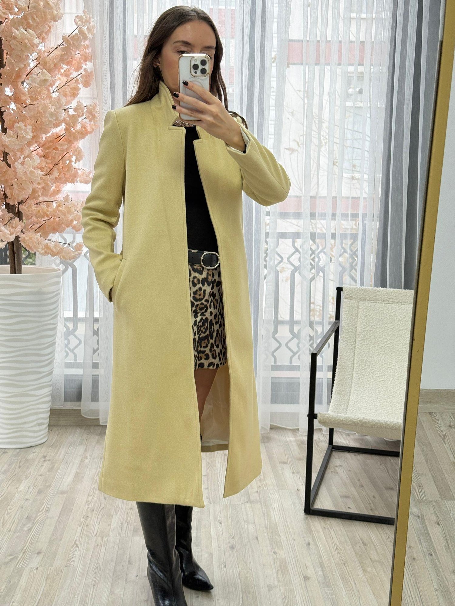 Kaşe Kuşaklı Fit Kalıp Kaban Krem
