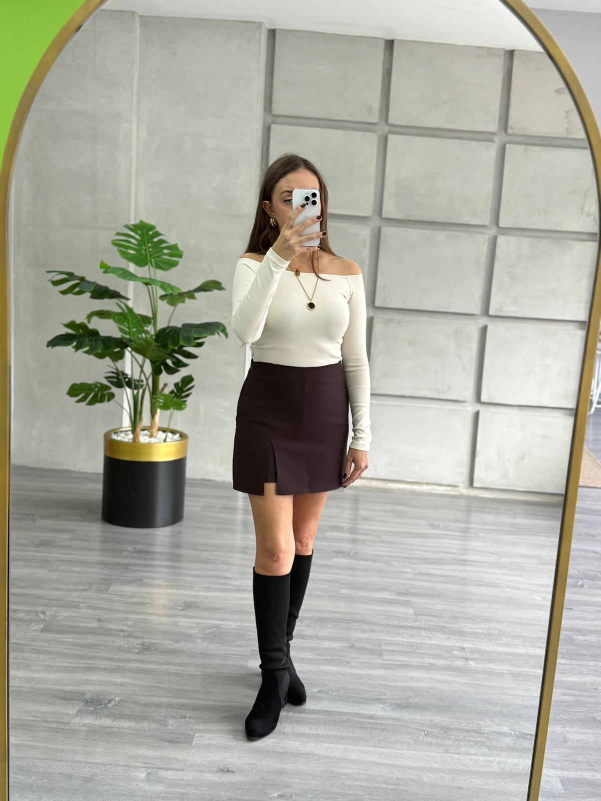 Kayık Yaka Uzun Kollu Crop