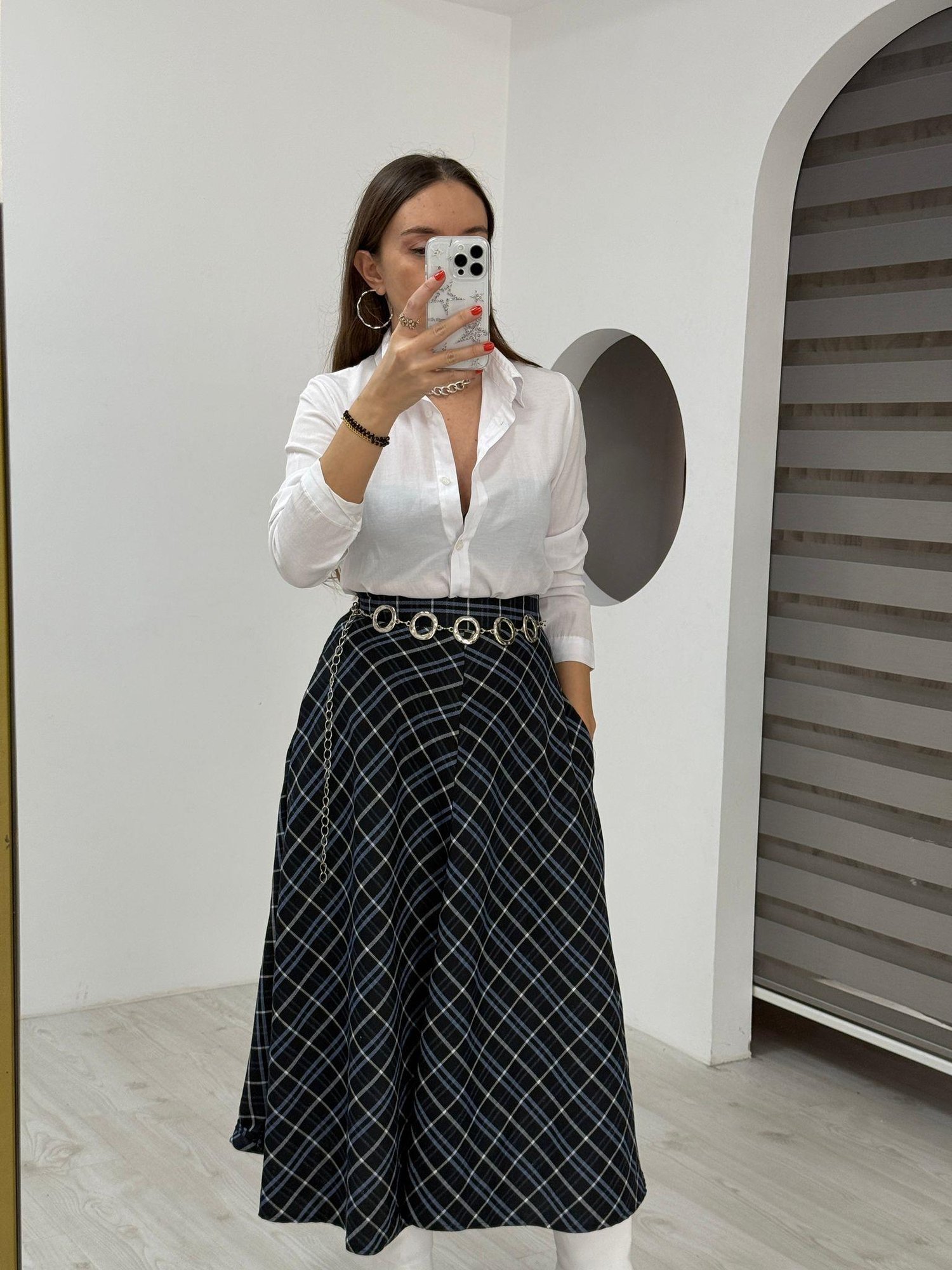Lacivert Beyaz Çizgili Midi Etek