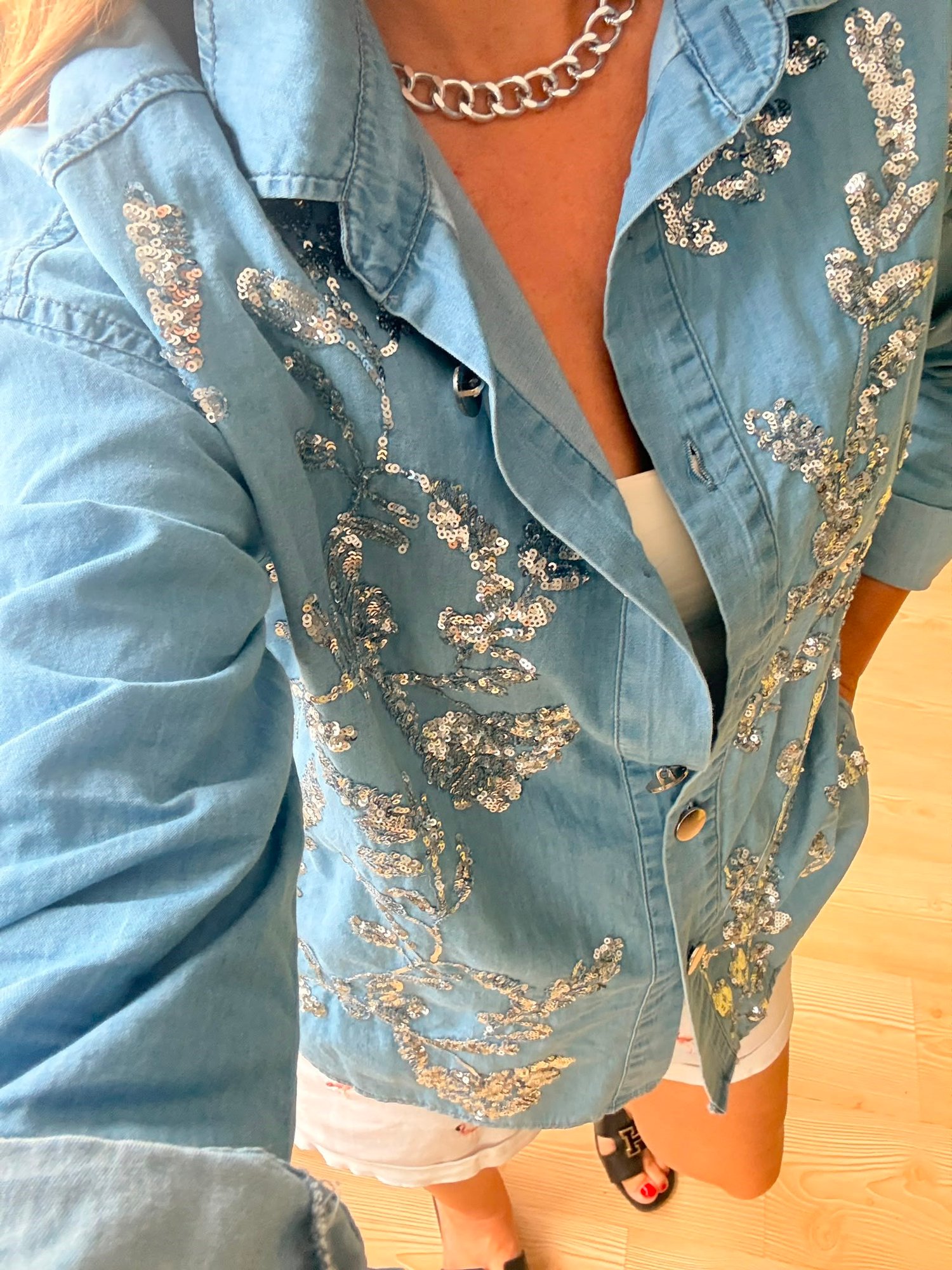 Luna Taş İşlemeli Denim Gömlek