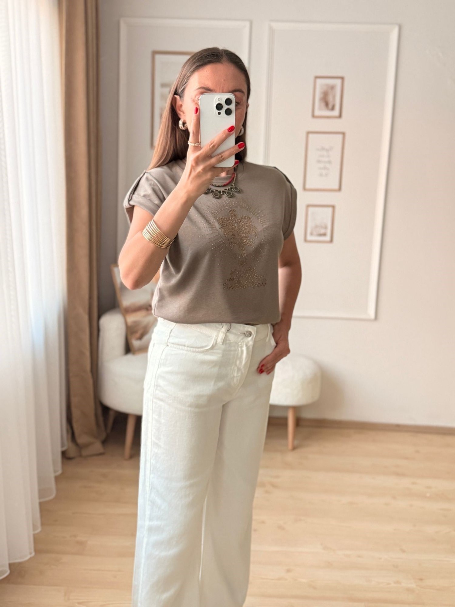 Orjinal Marka Model Vizon Taş Detaylı T-shirt