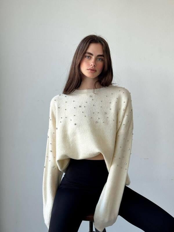 Taş İşlemeli Ekru Kazak
