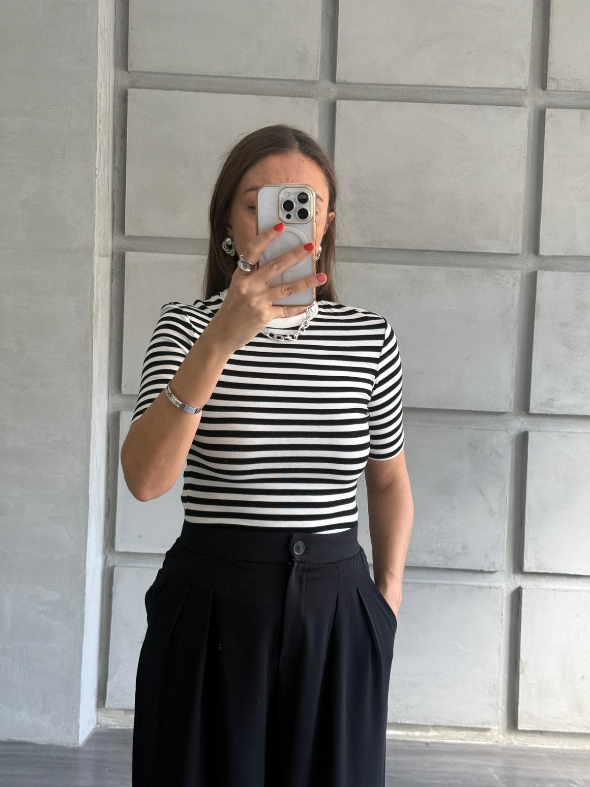 Yarım Kol Çizgili Body