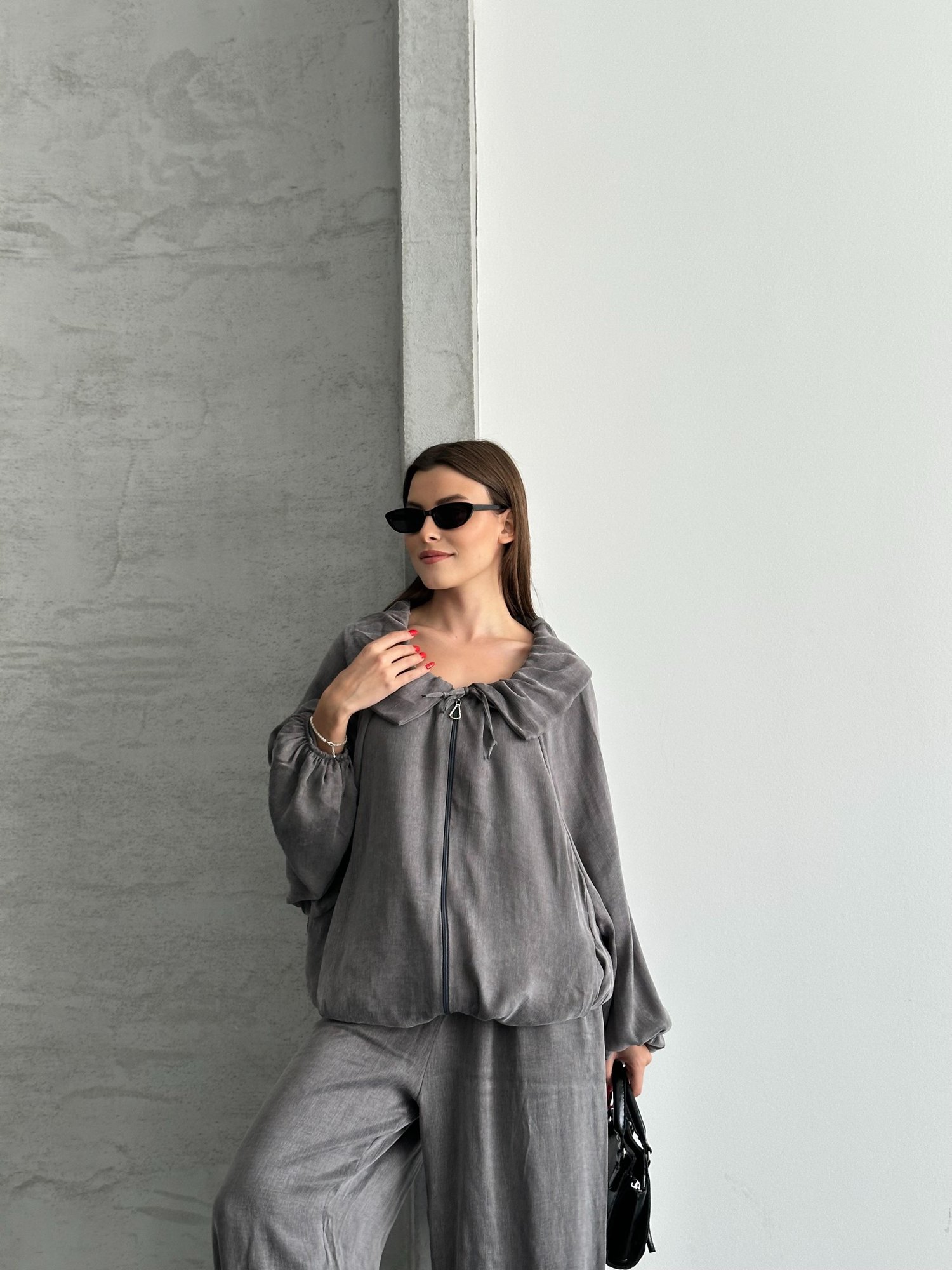 Açik Yaka Bügülü Oversize Takım