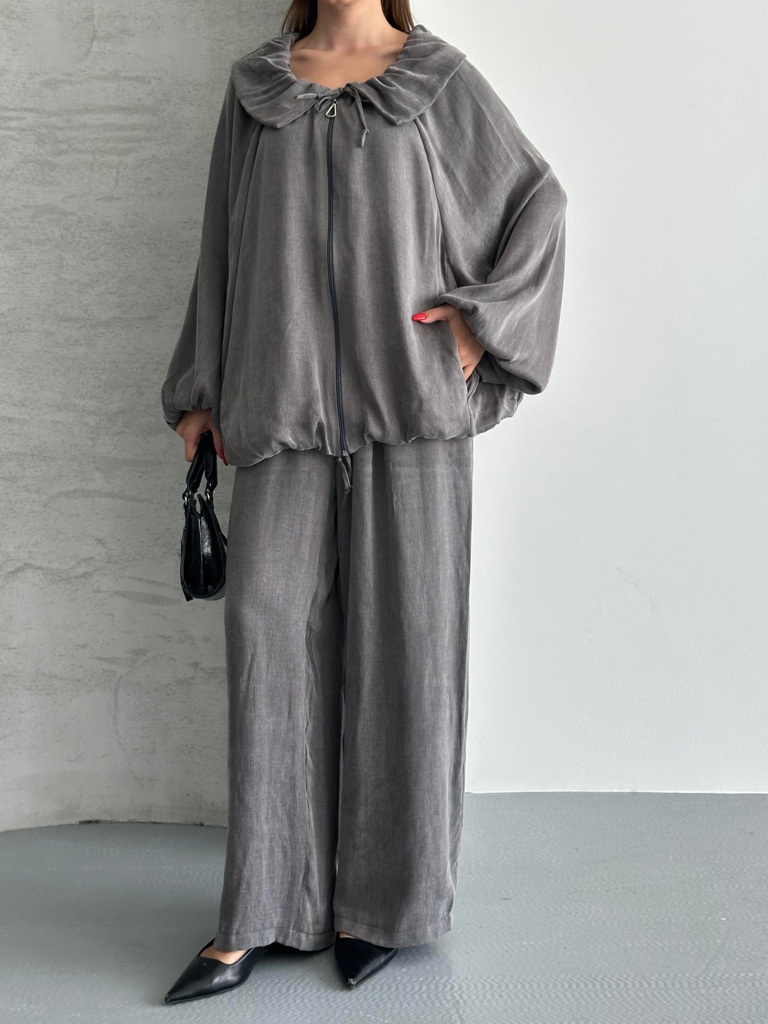 Açik Yaka Bügülü Oversize Takım