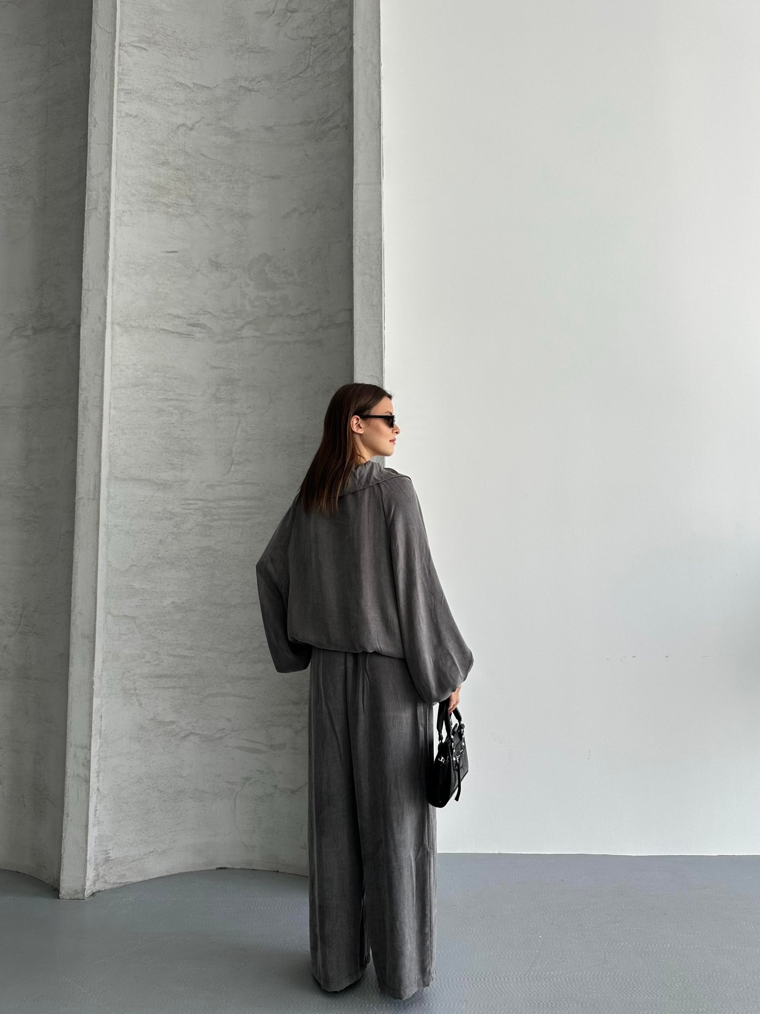 Açik Yaka Bügülü Oversize Takım