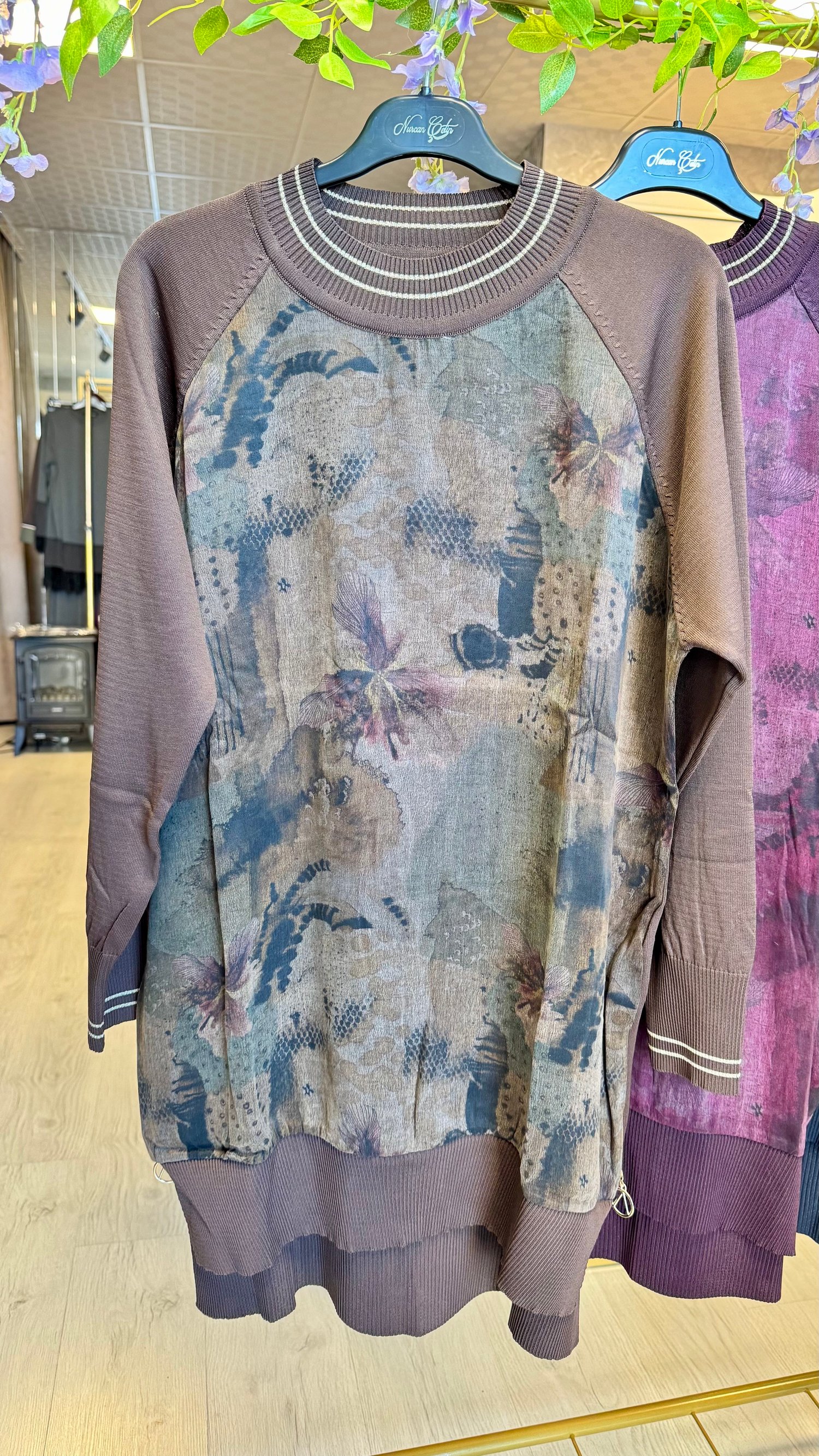 Arya Tunik - 1445