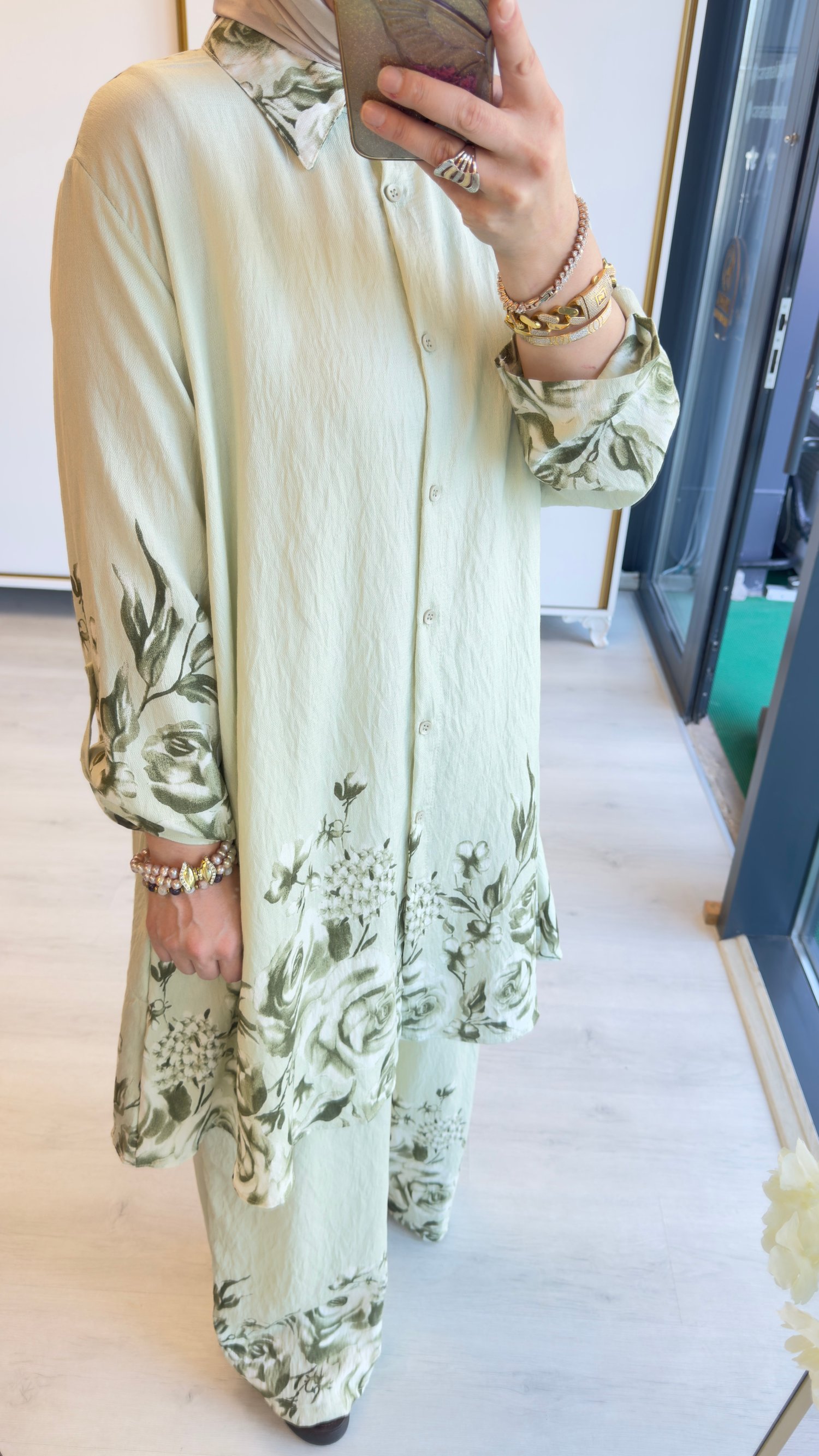 Mint Roza Takım