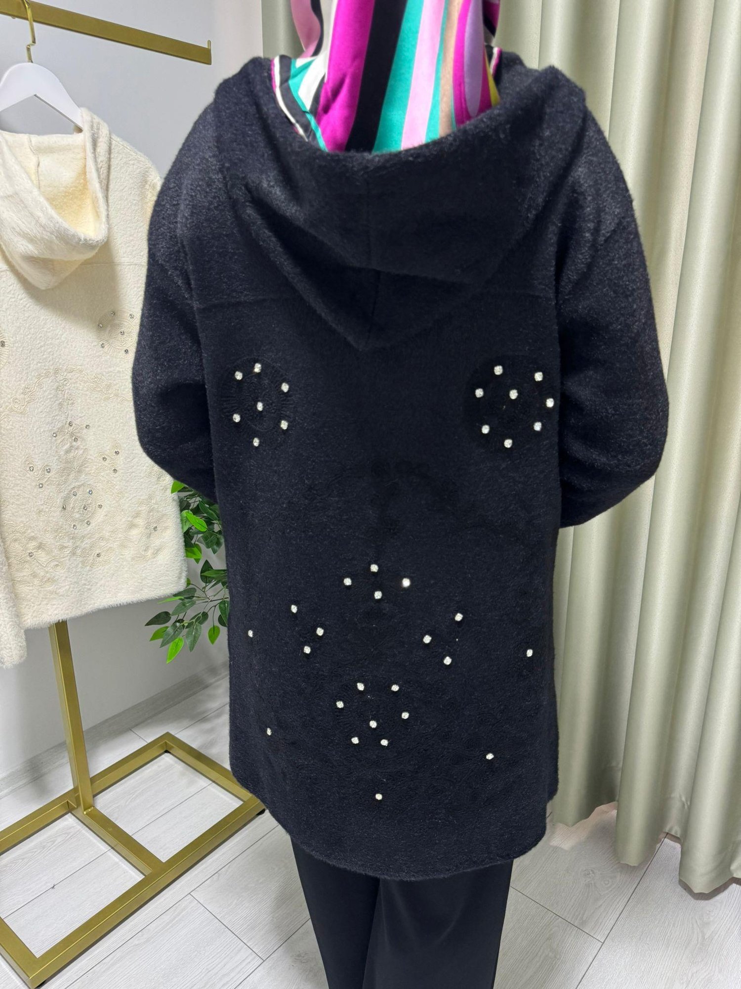 ANGORA DESENLİ HIRKA