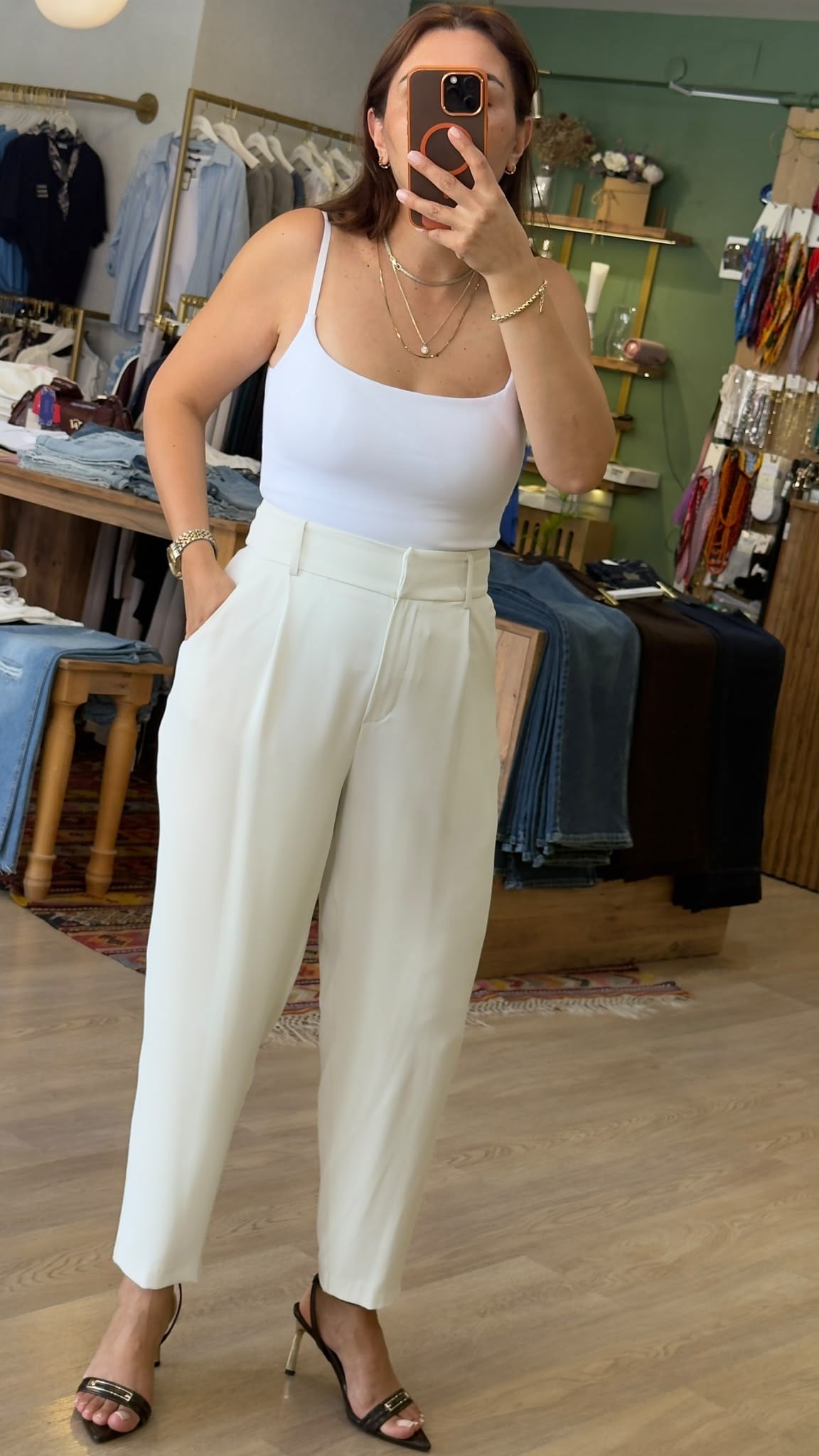 Askılı Basic Crop – Beyaz