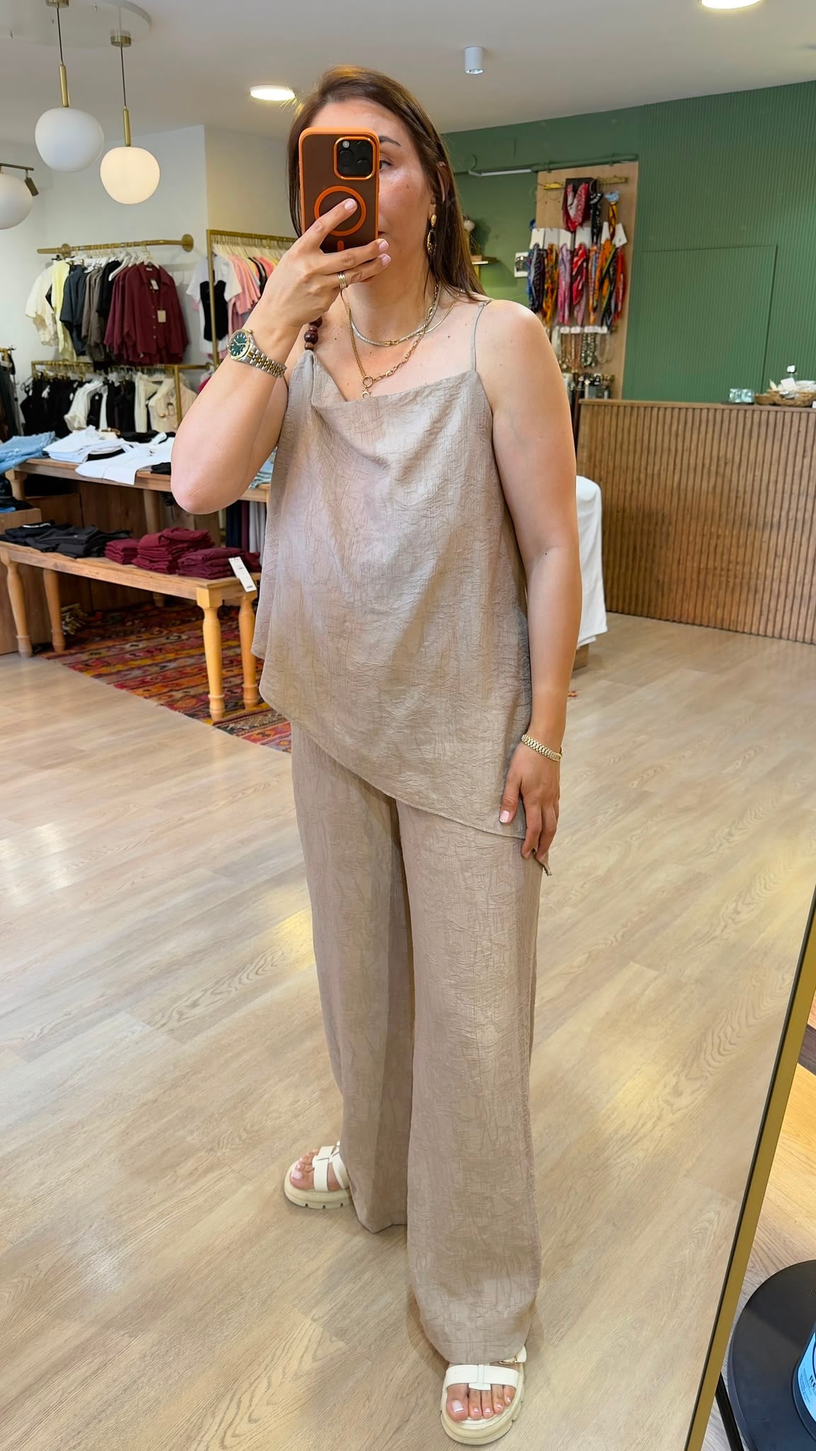 Dokulu Takım Camel Renk Sateen