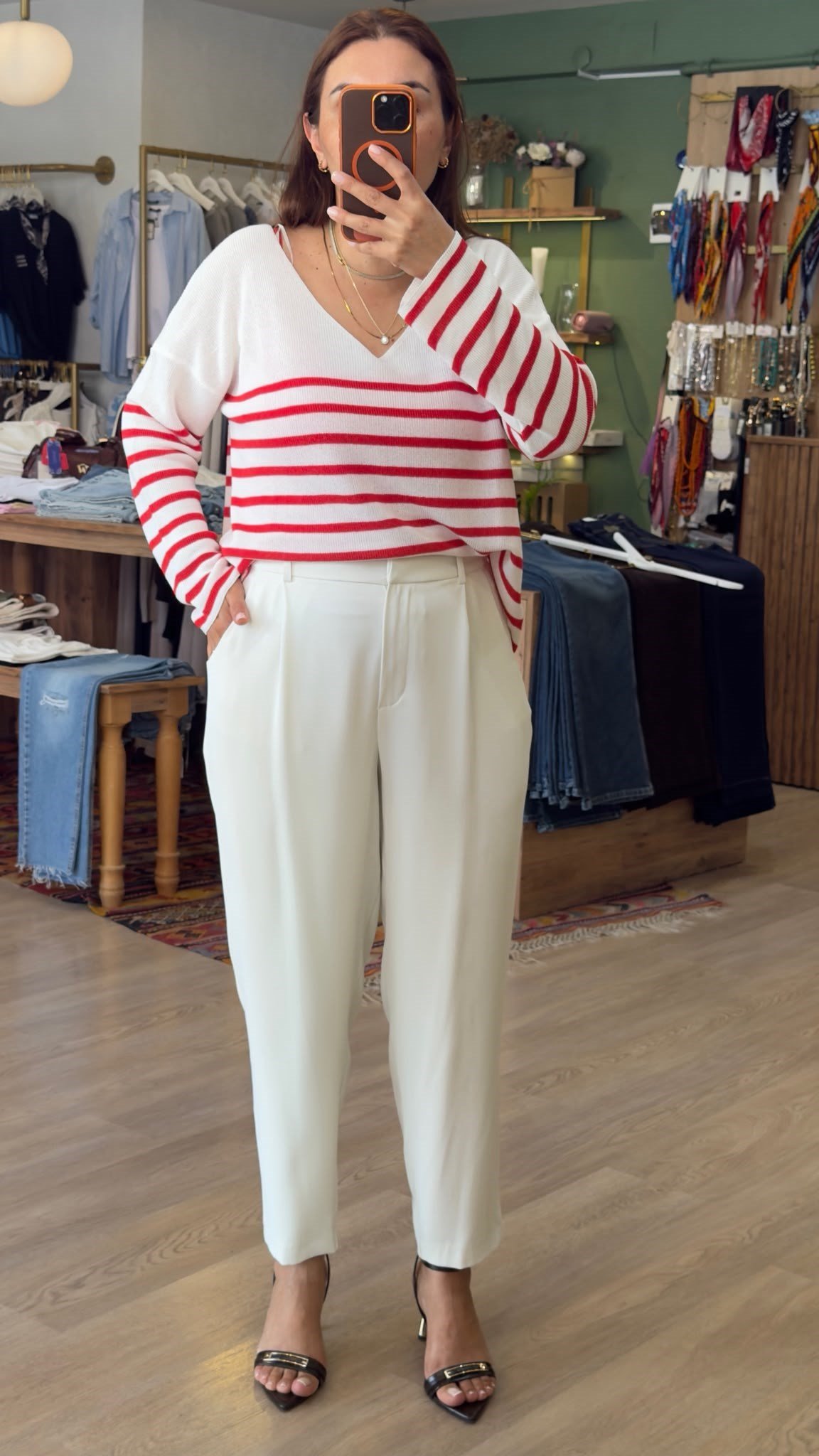 Dökümlü Havuç Model Pantolon Ekru Sateen