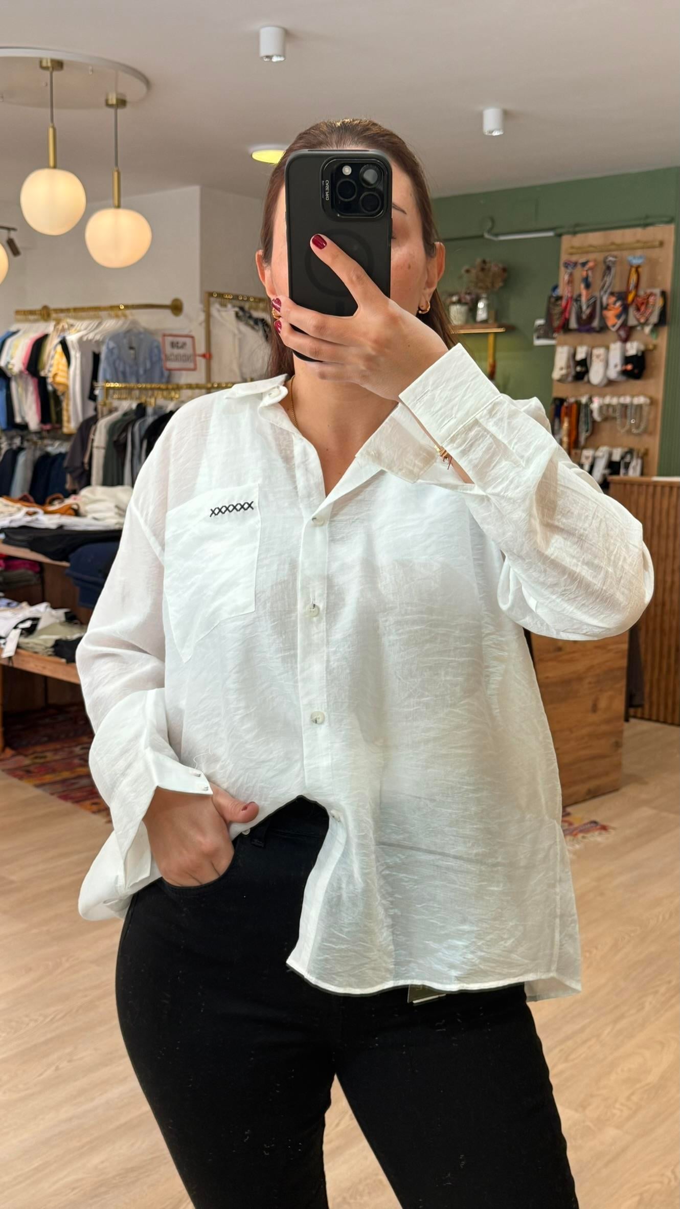 Gömlek Yırtmaçlı