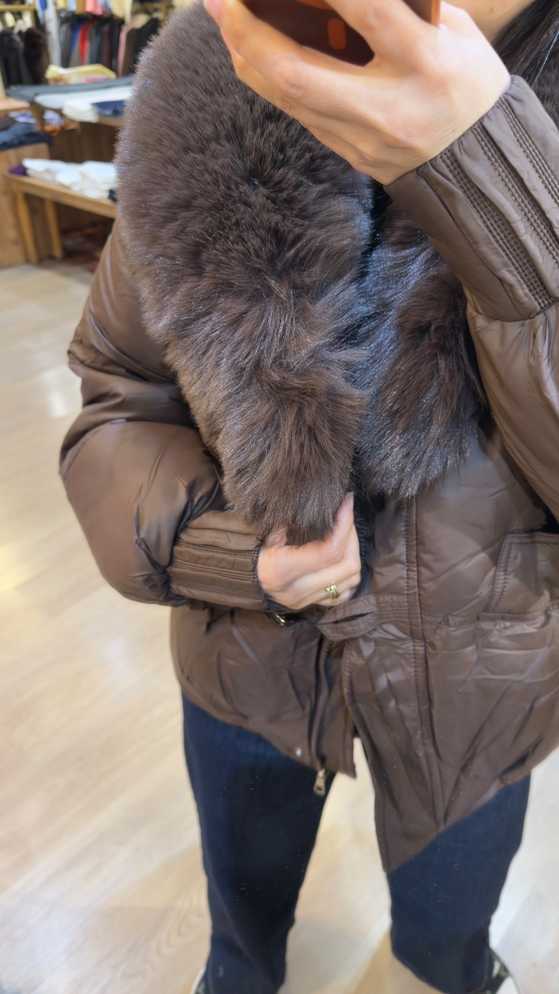 Kürk Detaylı Şişme Mont - Kahve