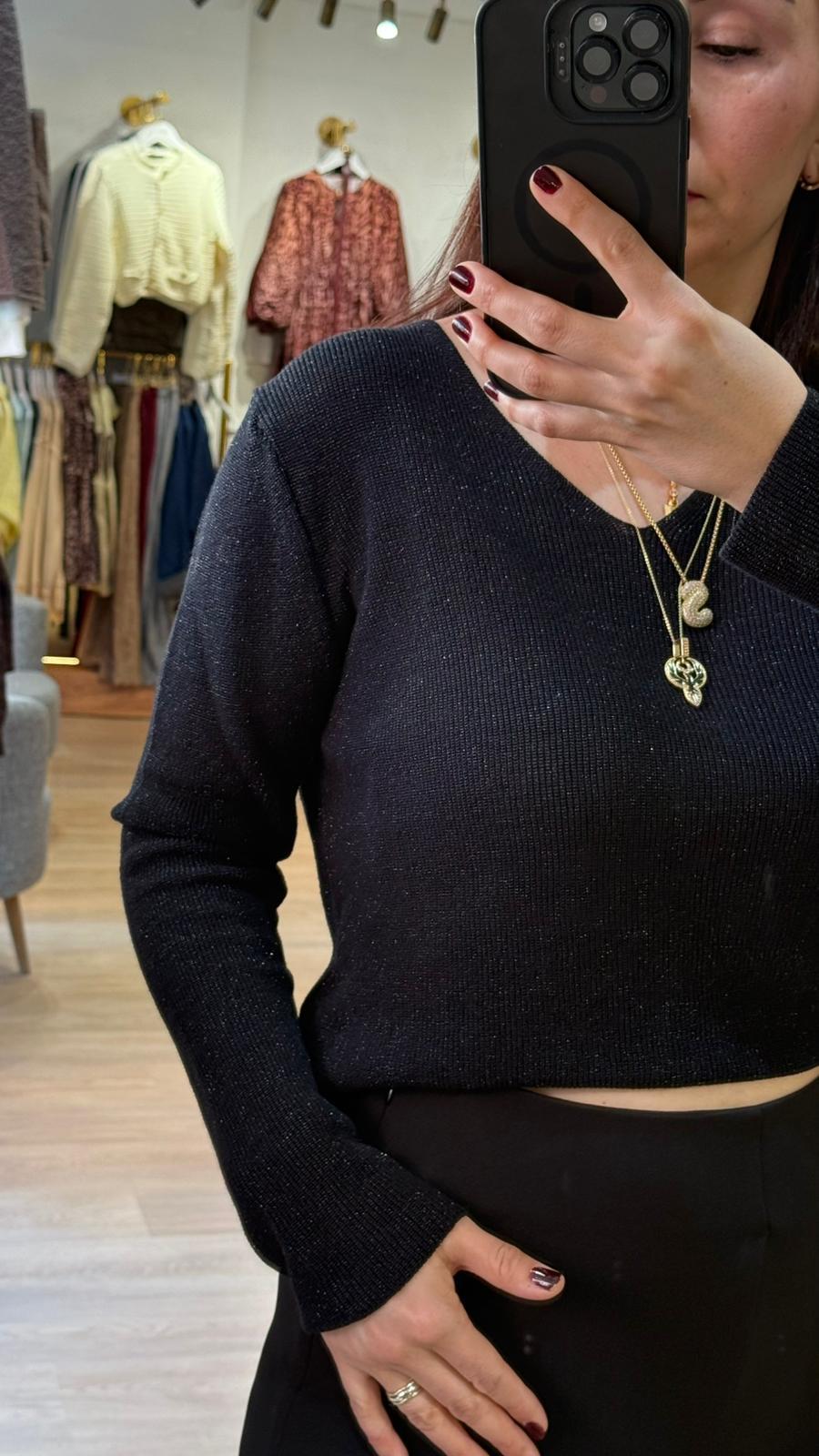 Simli V Yaka Bluz Siyah