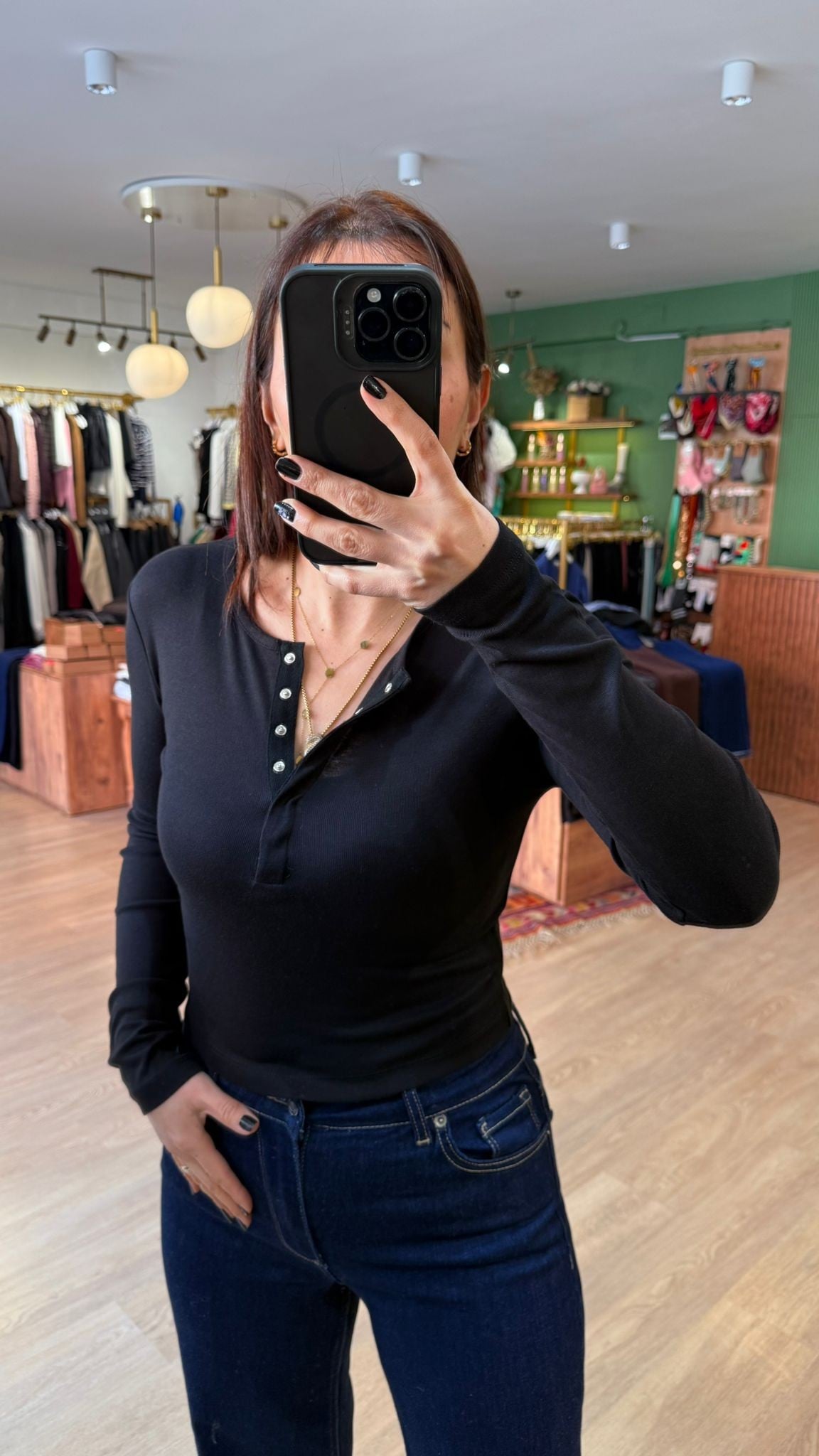 Uzun Kollu Çıtçıtlı Body Siyah